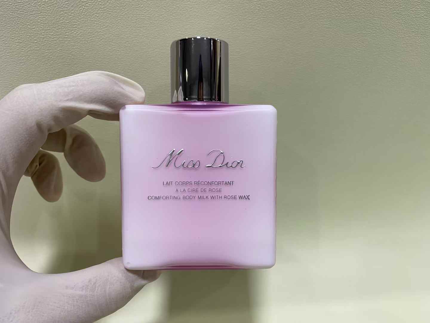 Dior Miss Dior Body Lotion 175ml, versión de alta calidad, detalles fieles al original, botella sin rayones, textura fi…