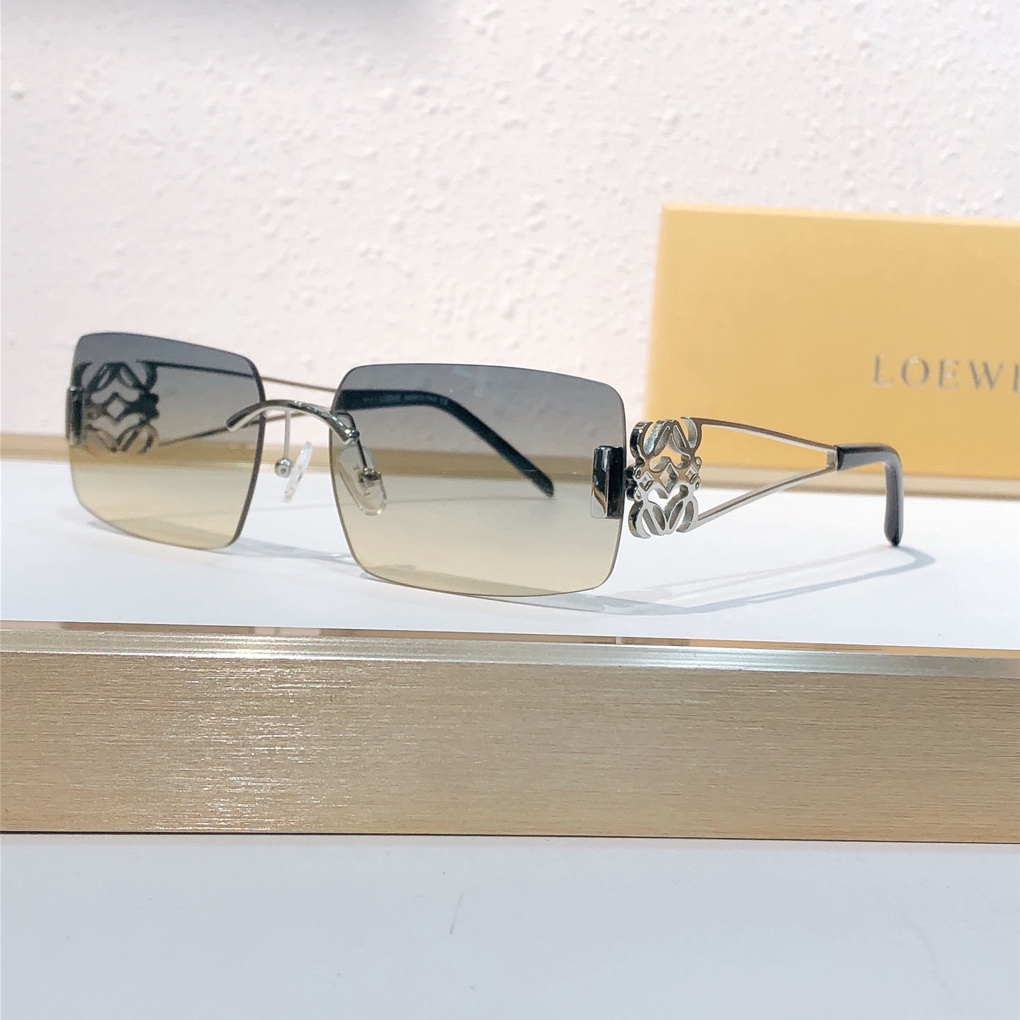 Loewe LOEW*