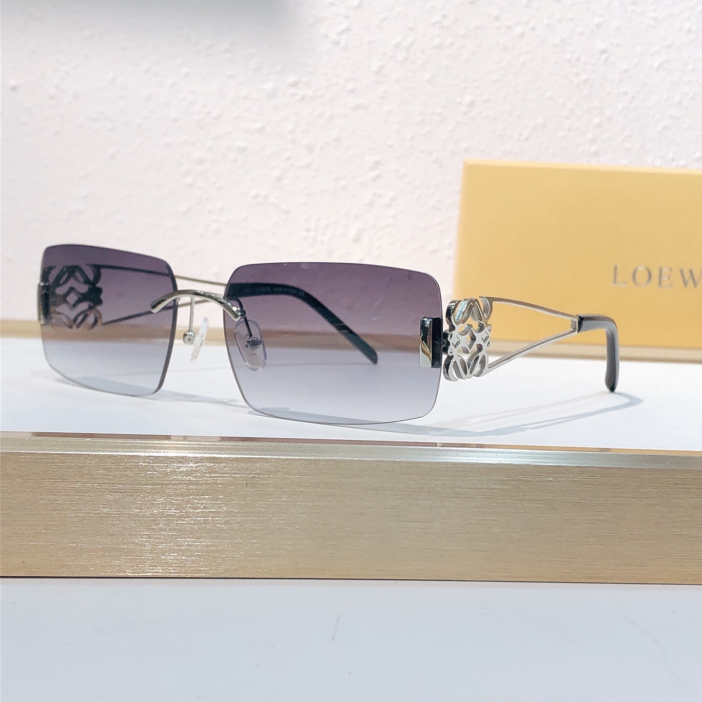 Loewe LOEW*