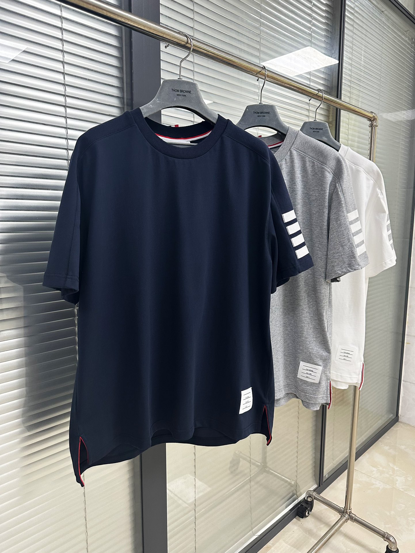 톰브라운 남성 반팔 50620