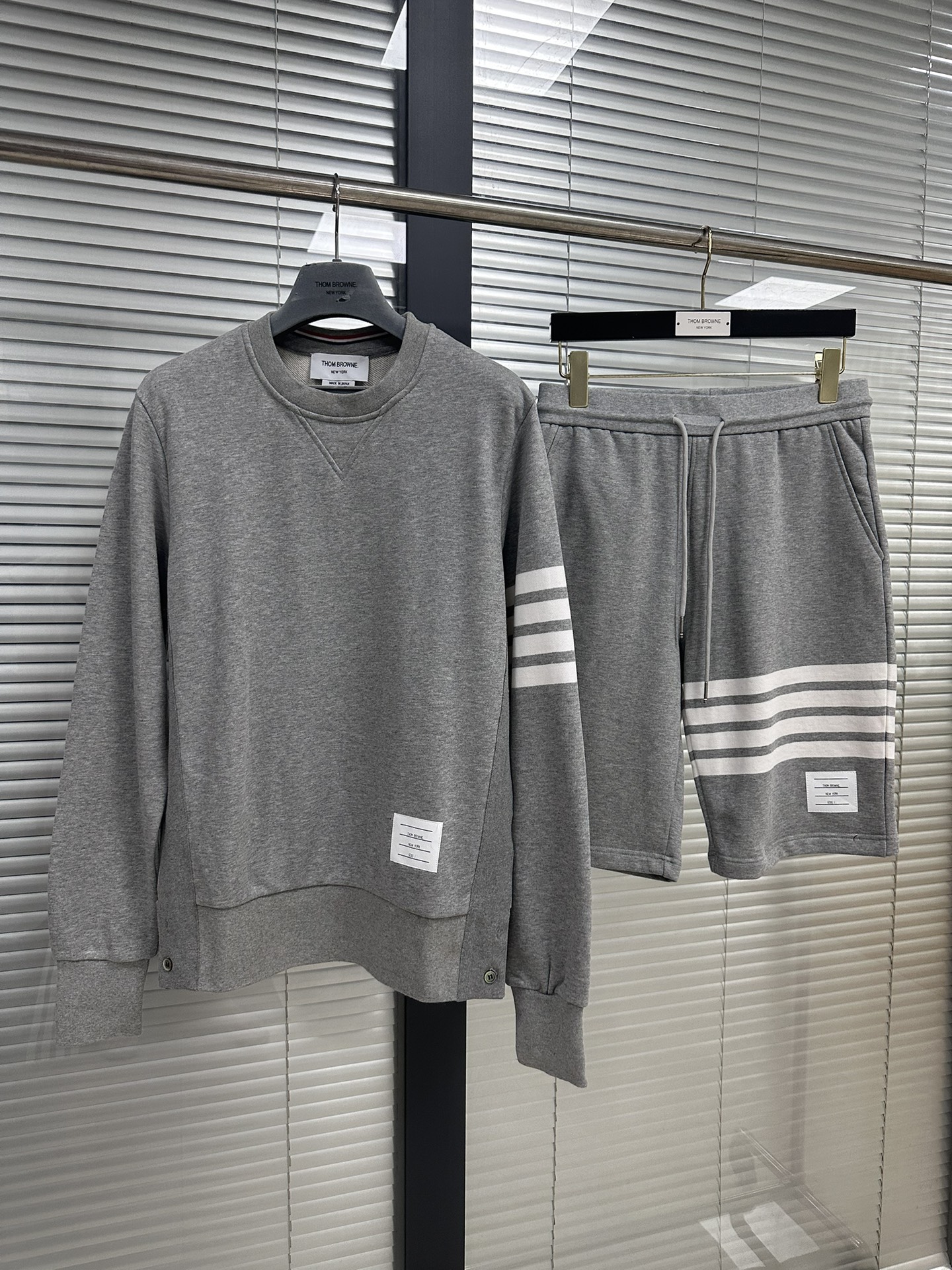 톰브라운 남성 반바지 126336 Thom Browne Shorts