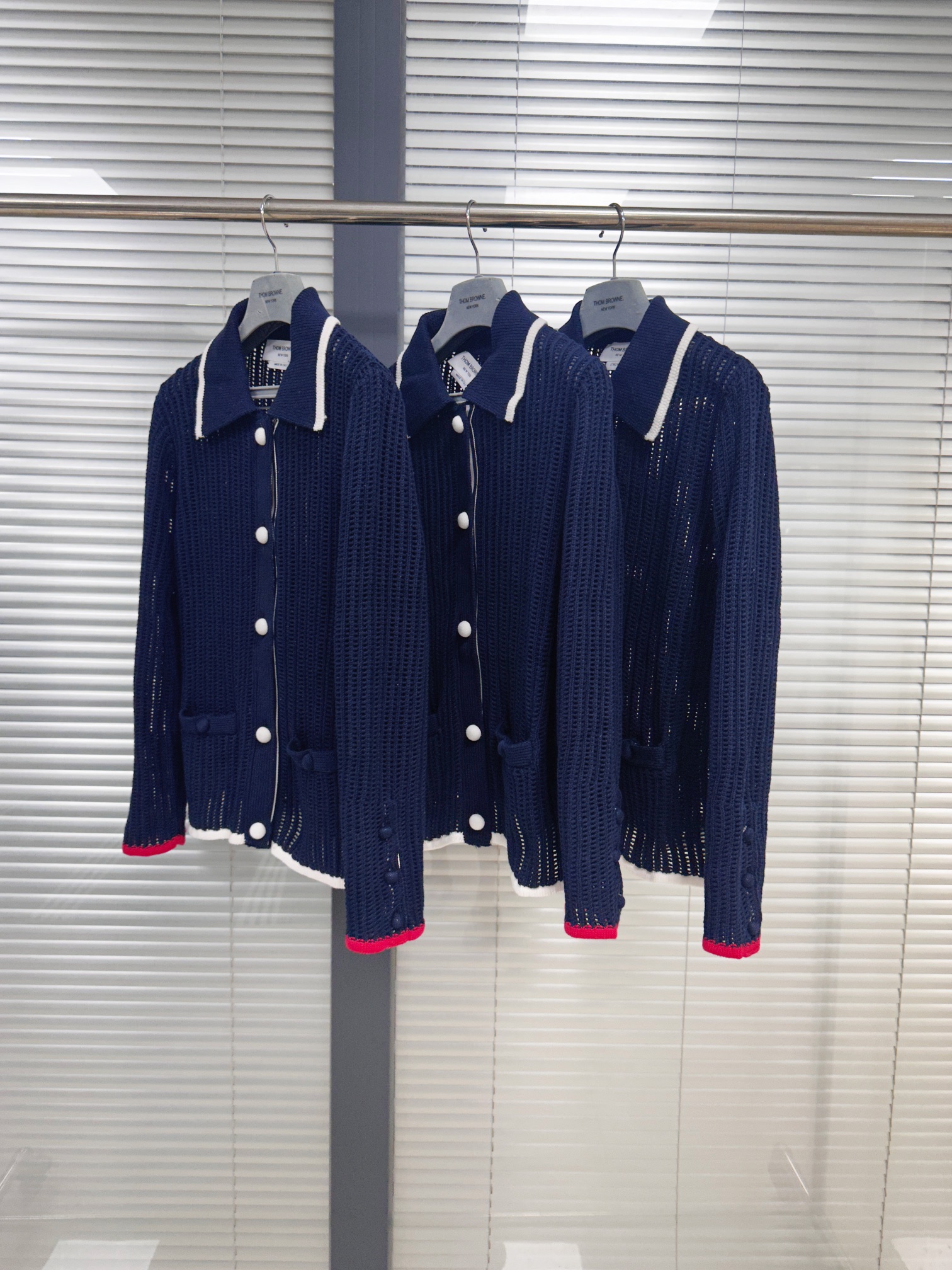 톰브라운 여성 가디건 143050 Thom Browne Cardigan 상세 이미지 5