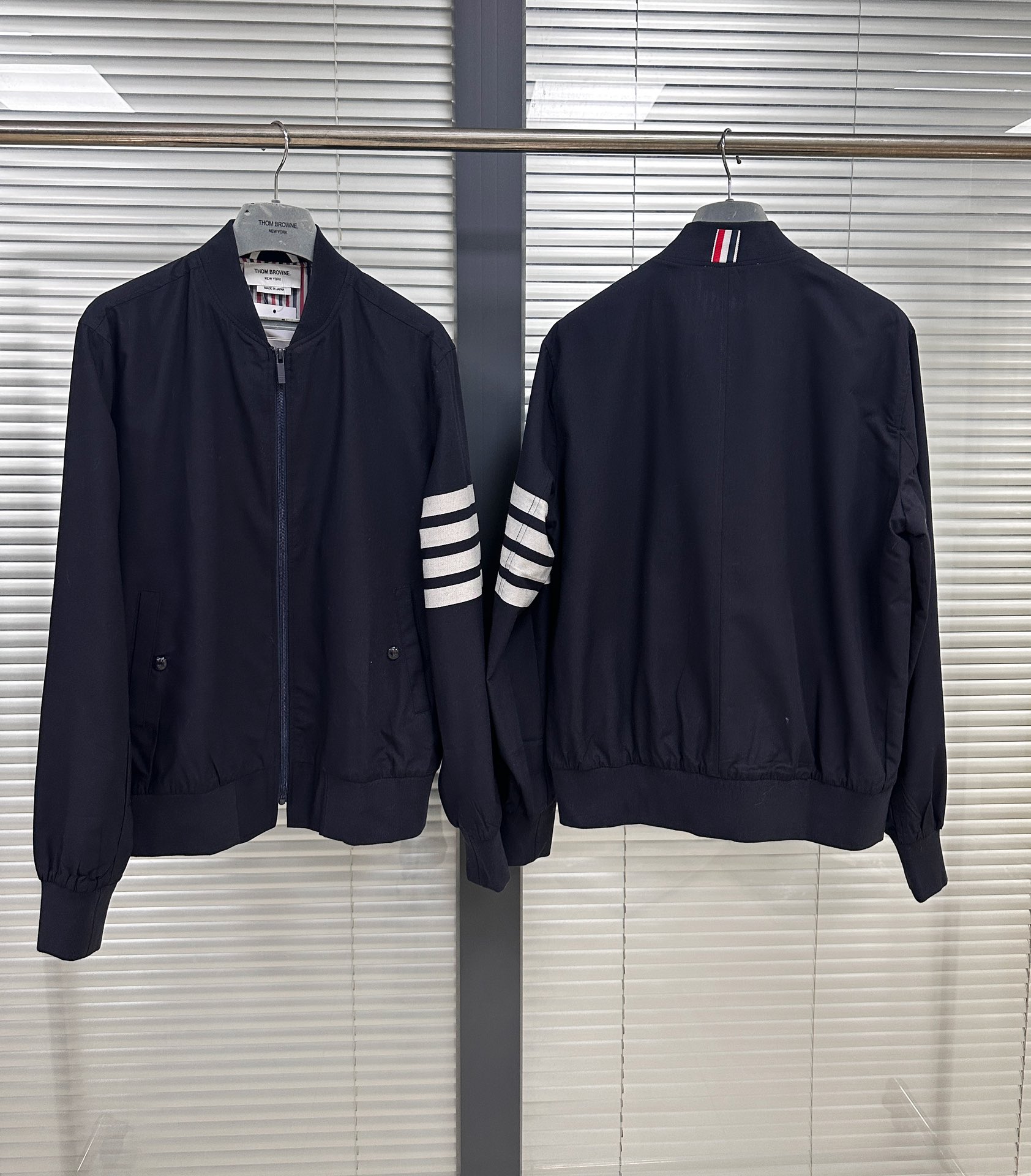 톰브라운 남성 자켓 142887 Thom Browne Jacket 상세 이미지 3
