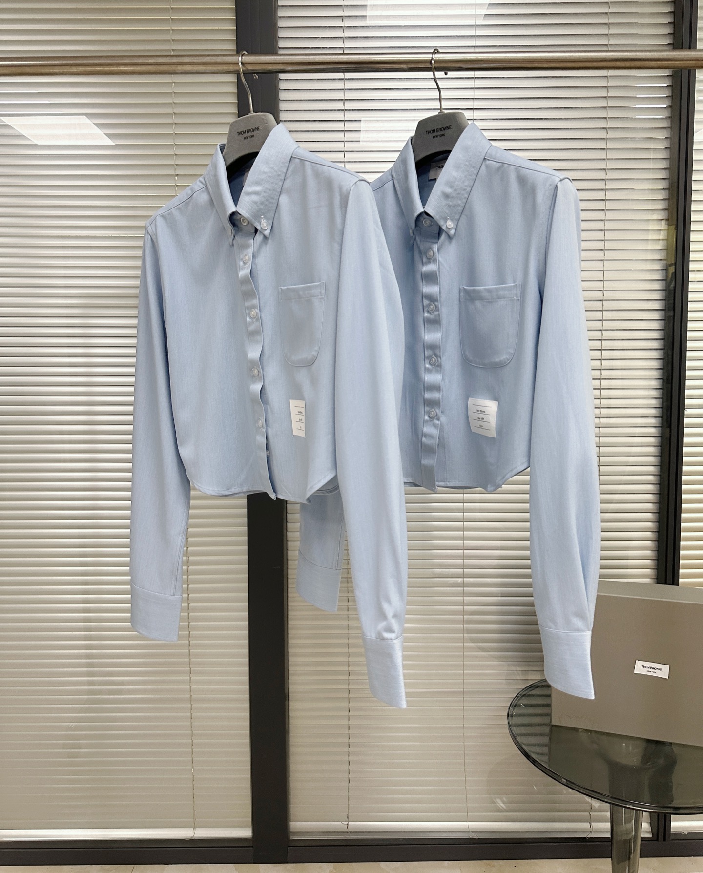톰브라운 명품 블루 긴팔 셔츠 여성의류 레플리카 46331 Thom Browne Women Shirt 상세 이미지 5