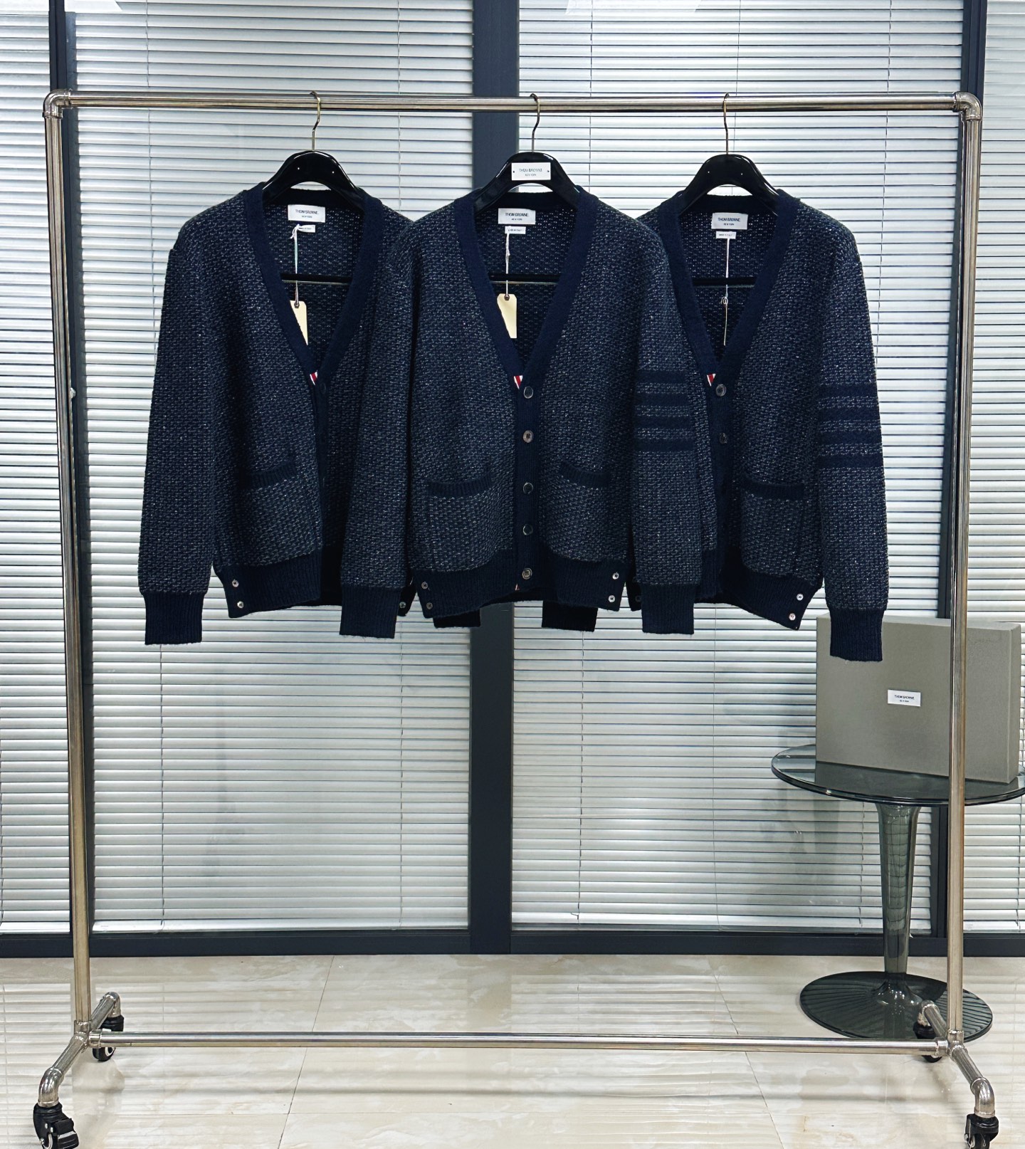 톰브라운 남성 가디건 142977 Thom Browne Cardigan