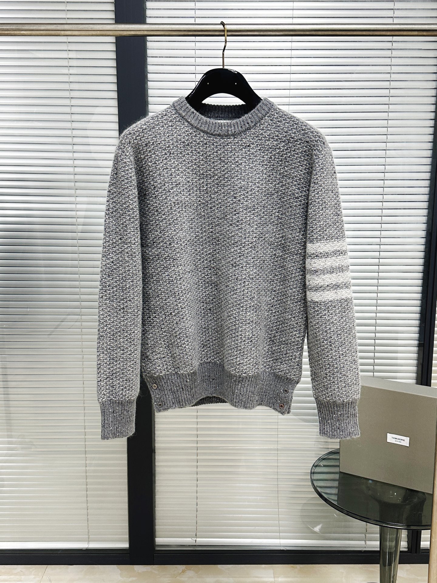 톰브라운 여성 니트 142976 Thom Browne Knit 상세 이미지 2