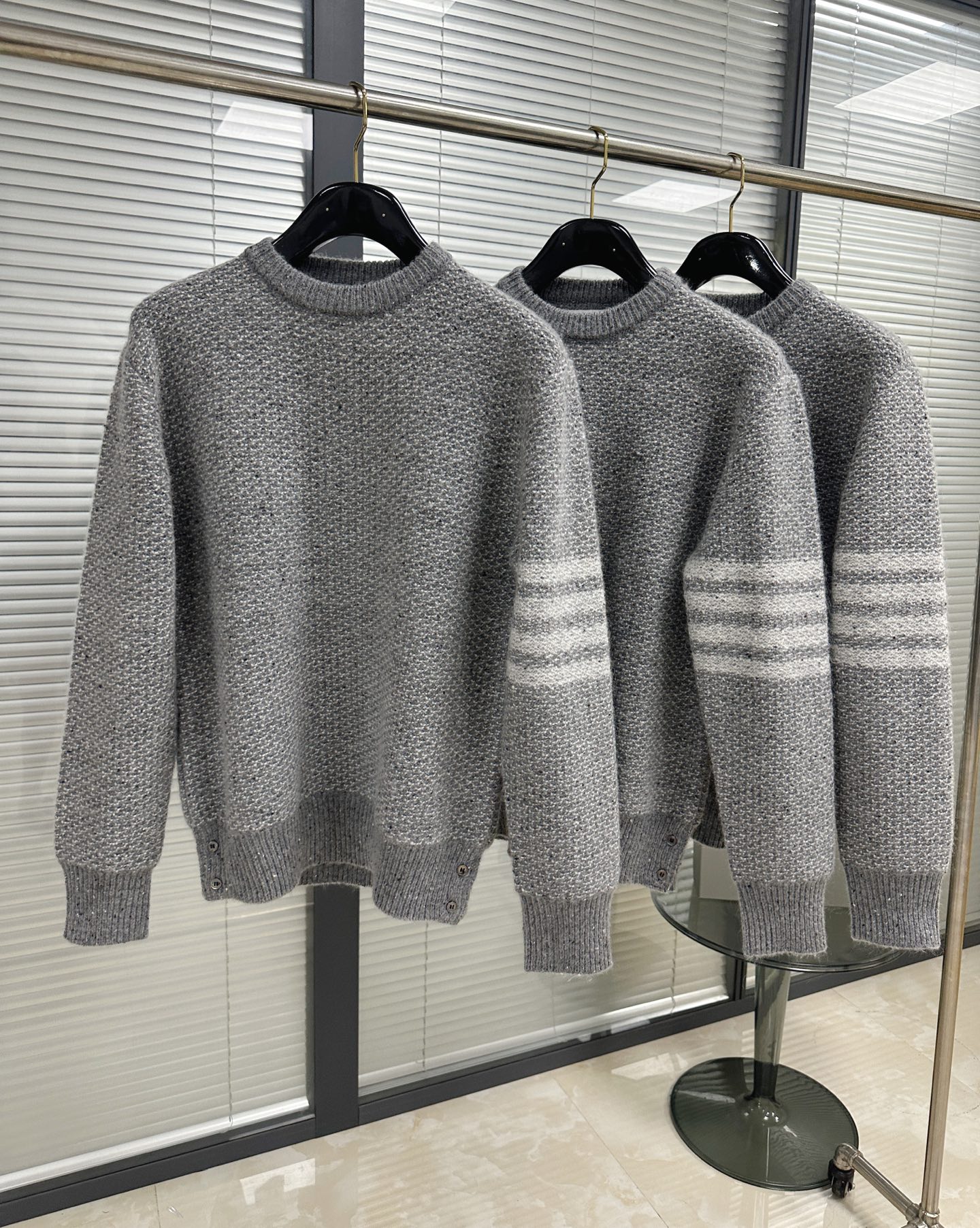 톰브라운 여성 니트 142976 Thom Browne Knit 상세 이미지 4