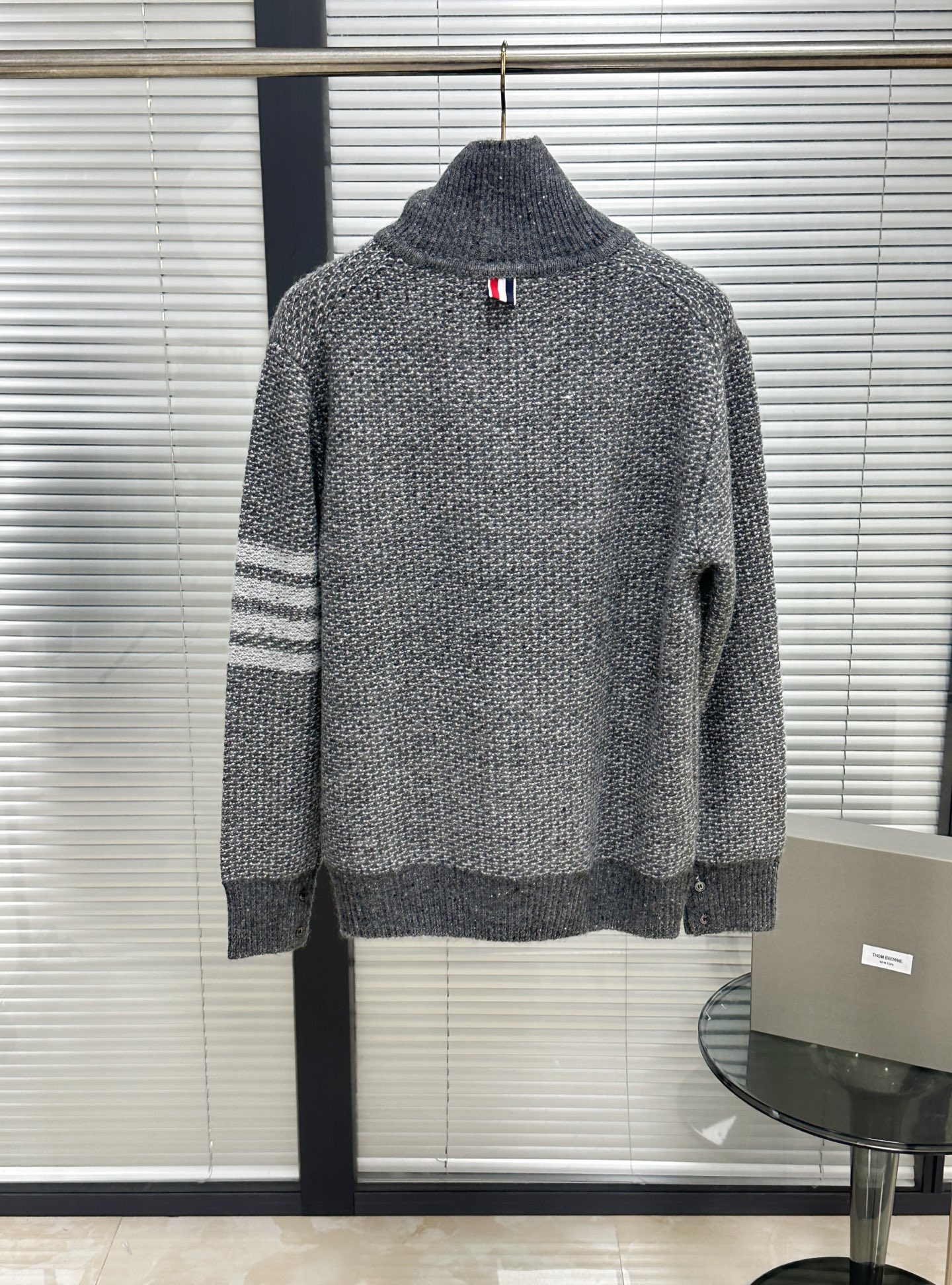 톰브라운 남성 니트 143011 Thom Browne Knit 상세 이미지 3
