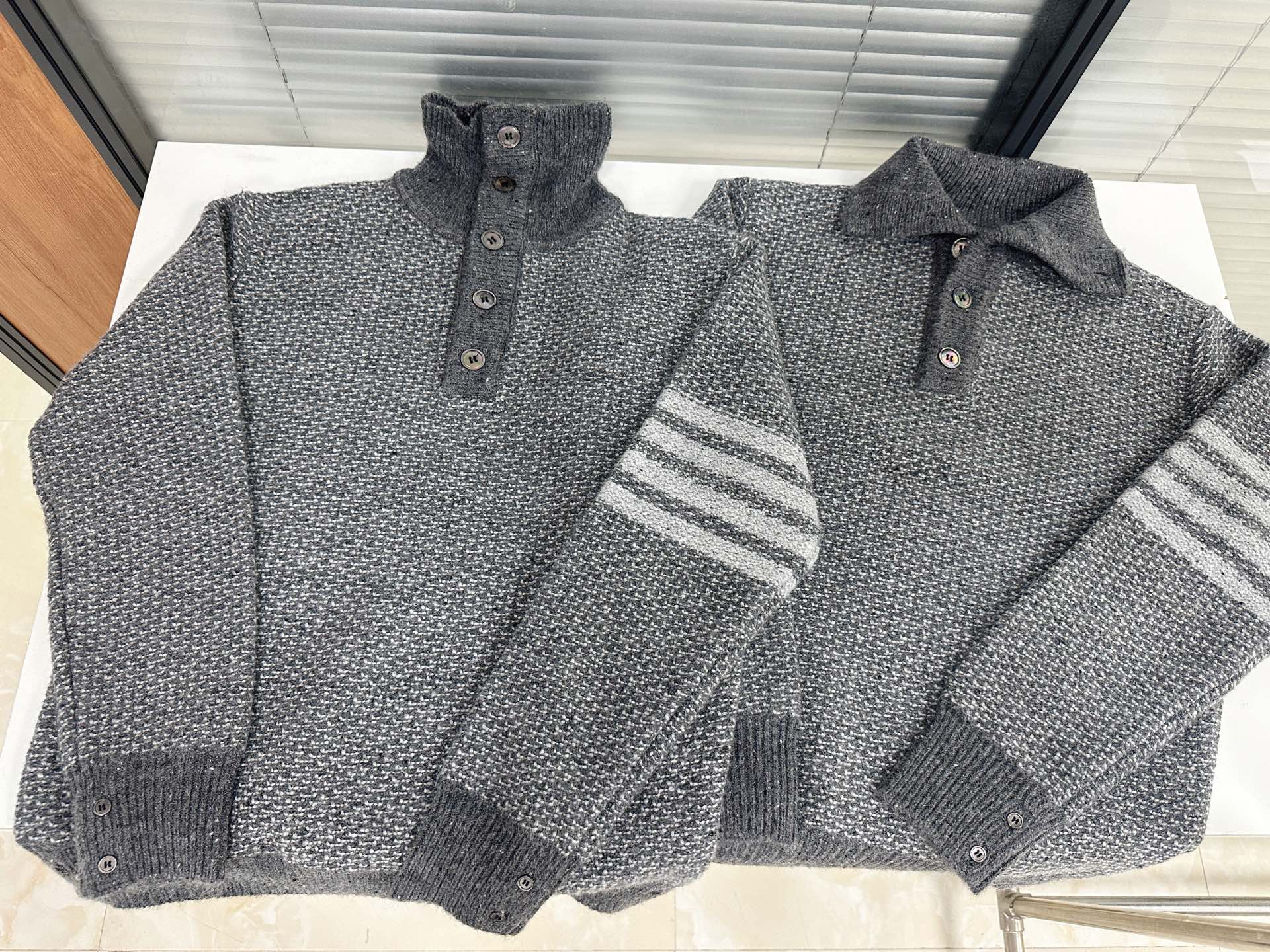 톰브라운 남성 니트 143011 Thom Browne Knit 상세 이미지 7