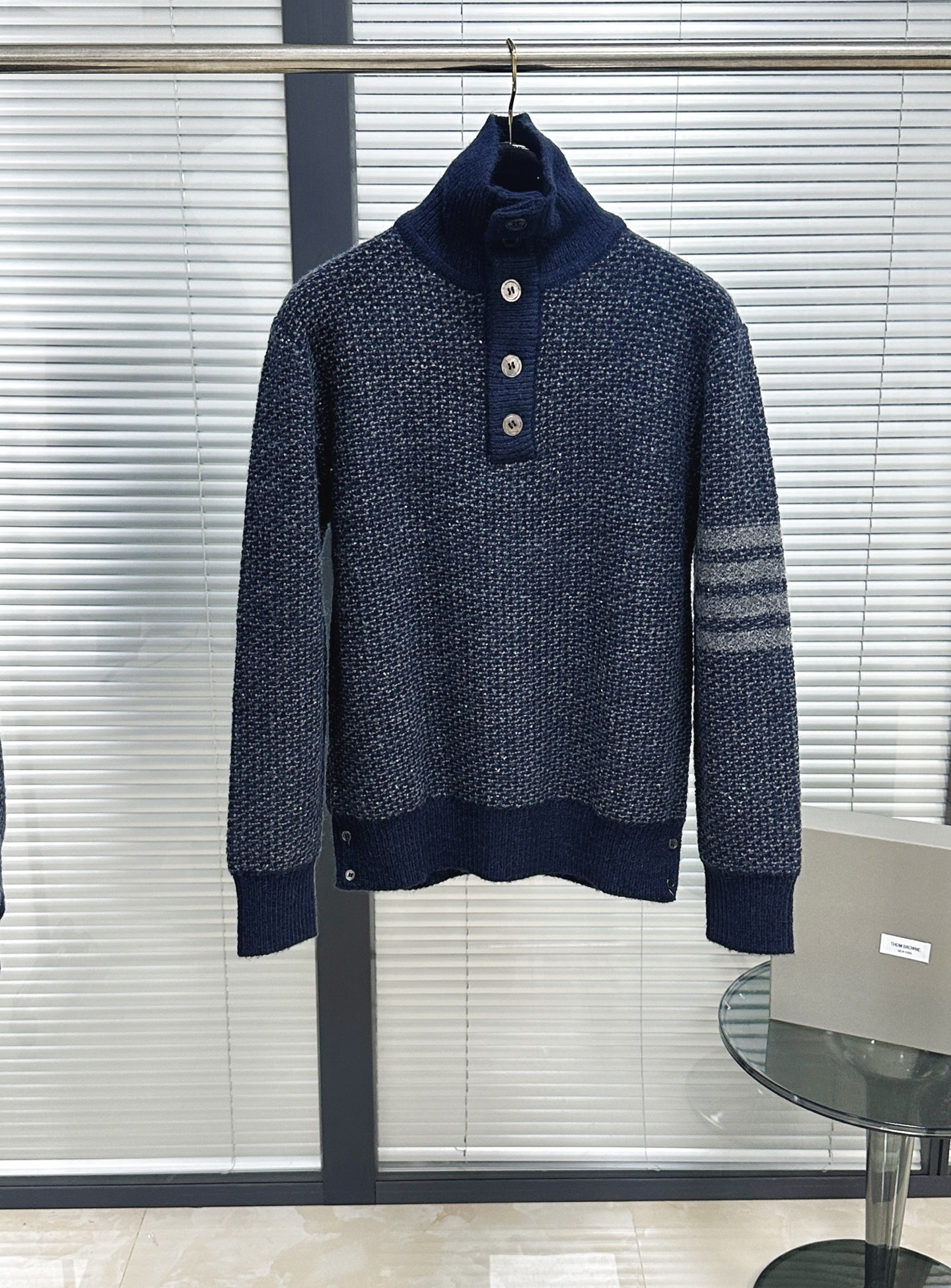 톰브라운 남성 니트 143010 Thom Browne Knit 상세 이미지 2