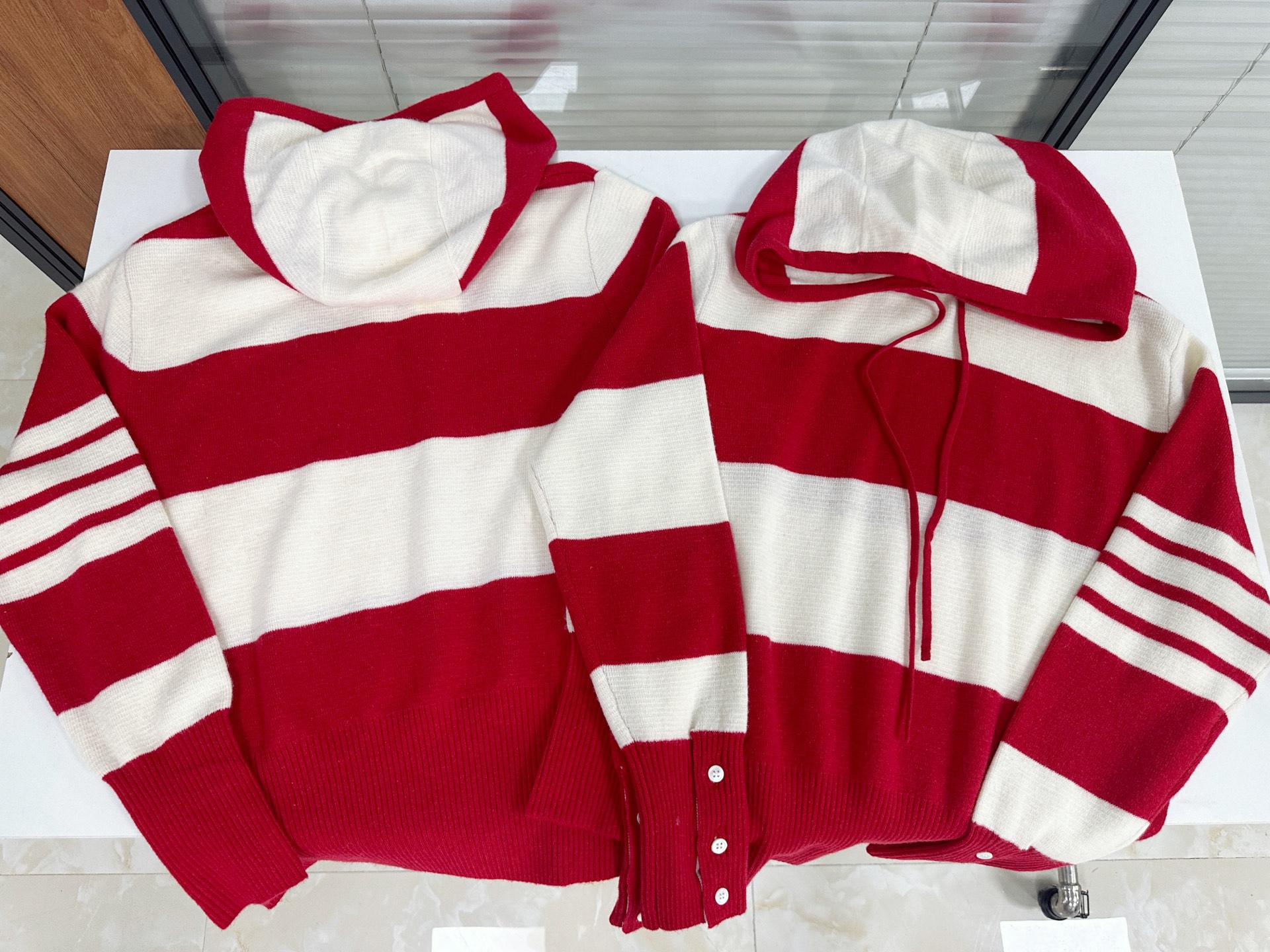 톰브라운 남성 가디건 142998 Thom Browne Cardigan 상세 이미지 6