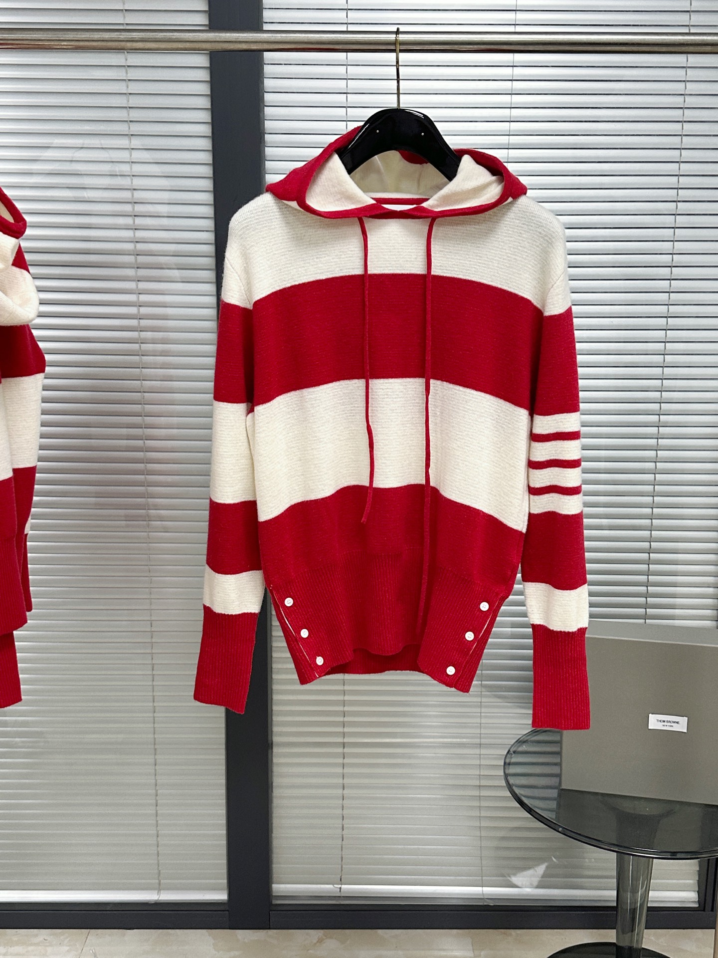 톰브라운 남성 가디건 142998 Thom Browne Cardigan 상세 이미지 2