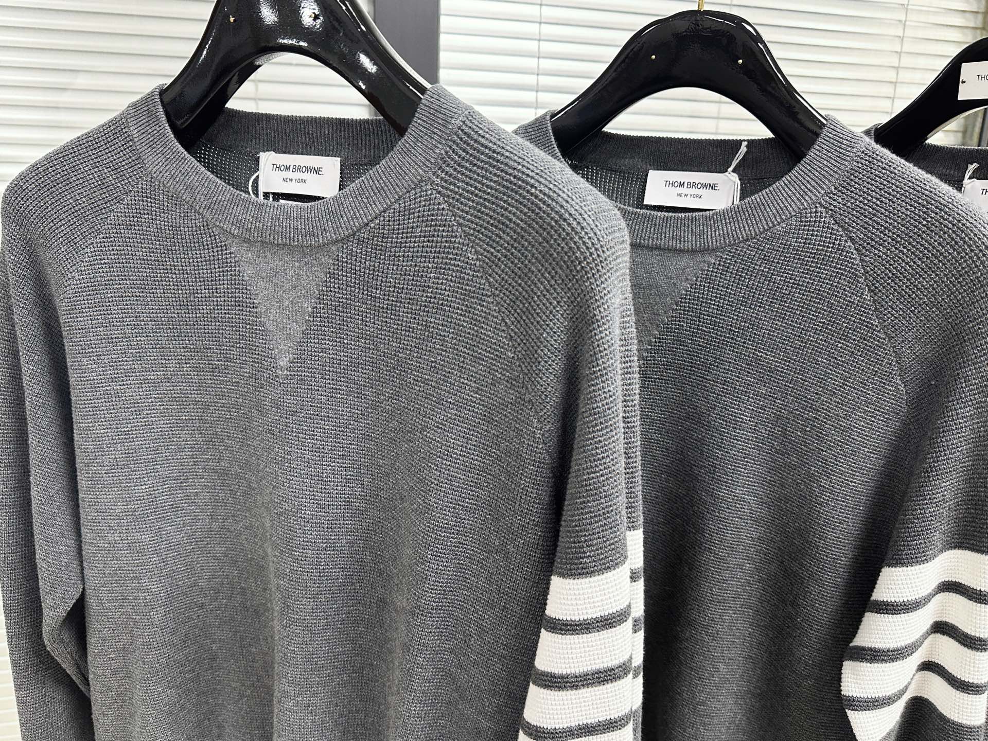 톰브라운 남성 긴팔 142994 Thom Browne Long Sleeve 상세 이미지 6