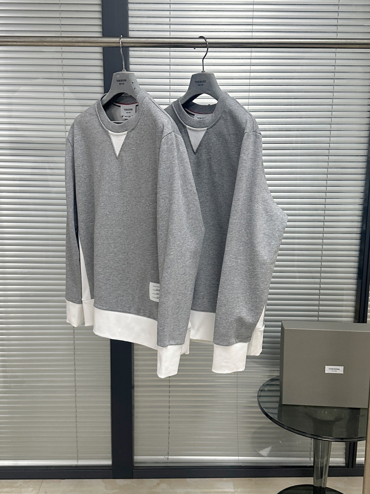 톰브라운 남성 긴팔 142954 Thom Browne Long Sleeve 상세 이미지 4