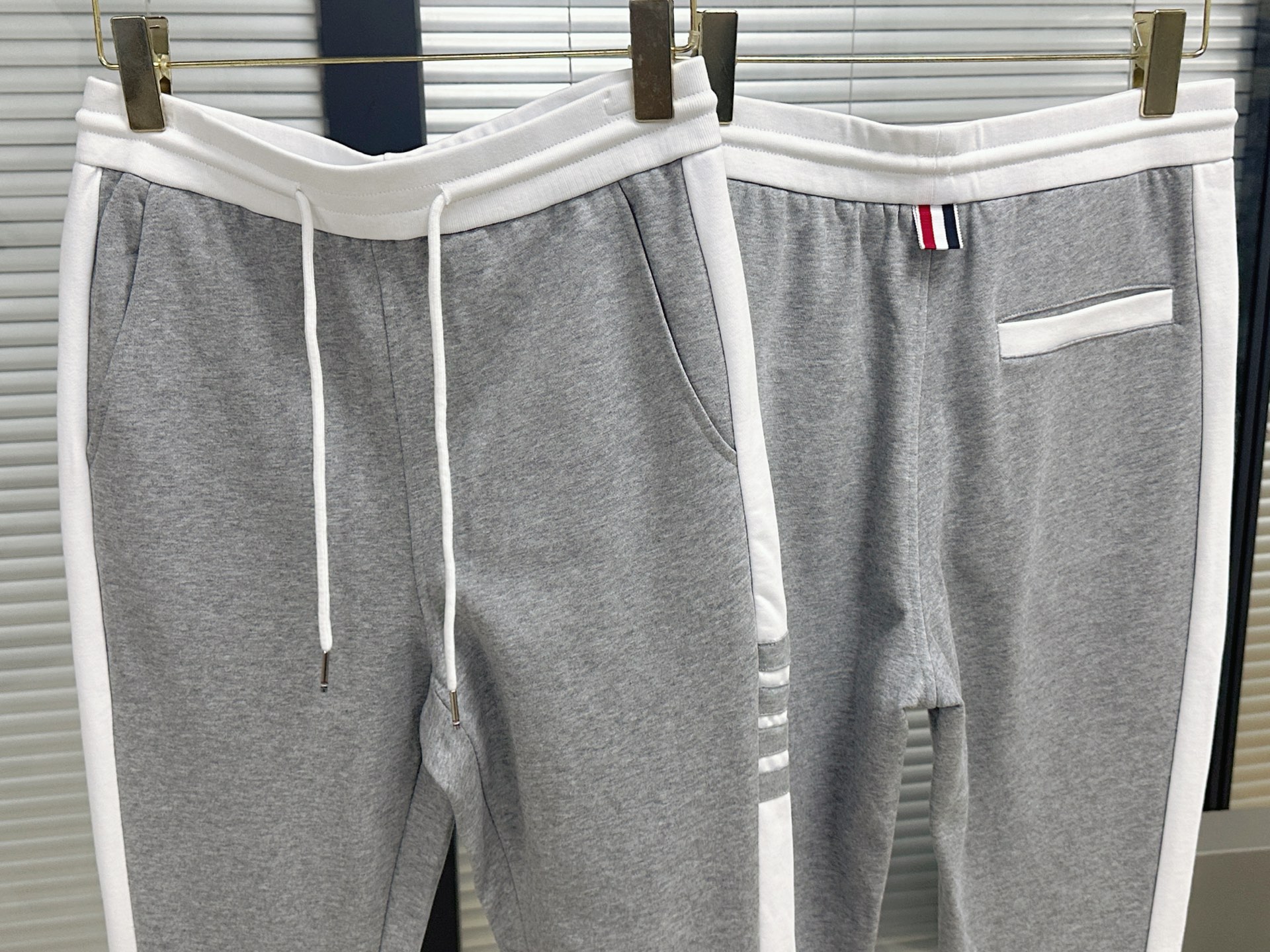 톰브라운 남성 바지 142955 Thom Browne Pants 상세 이미지 4