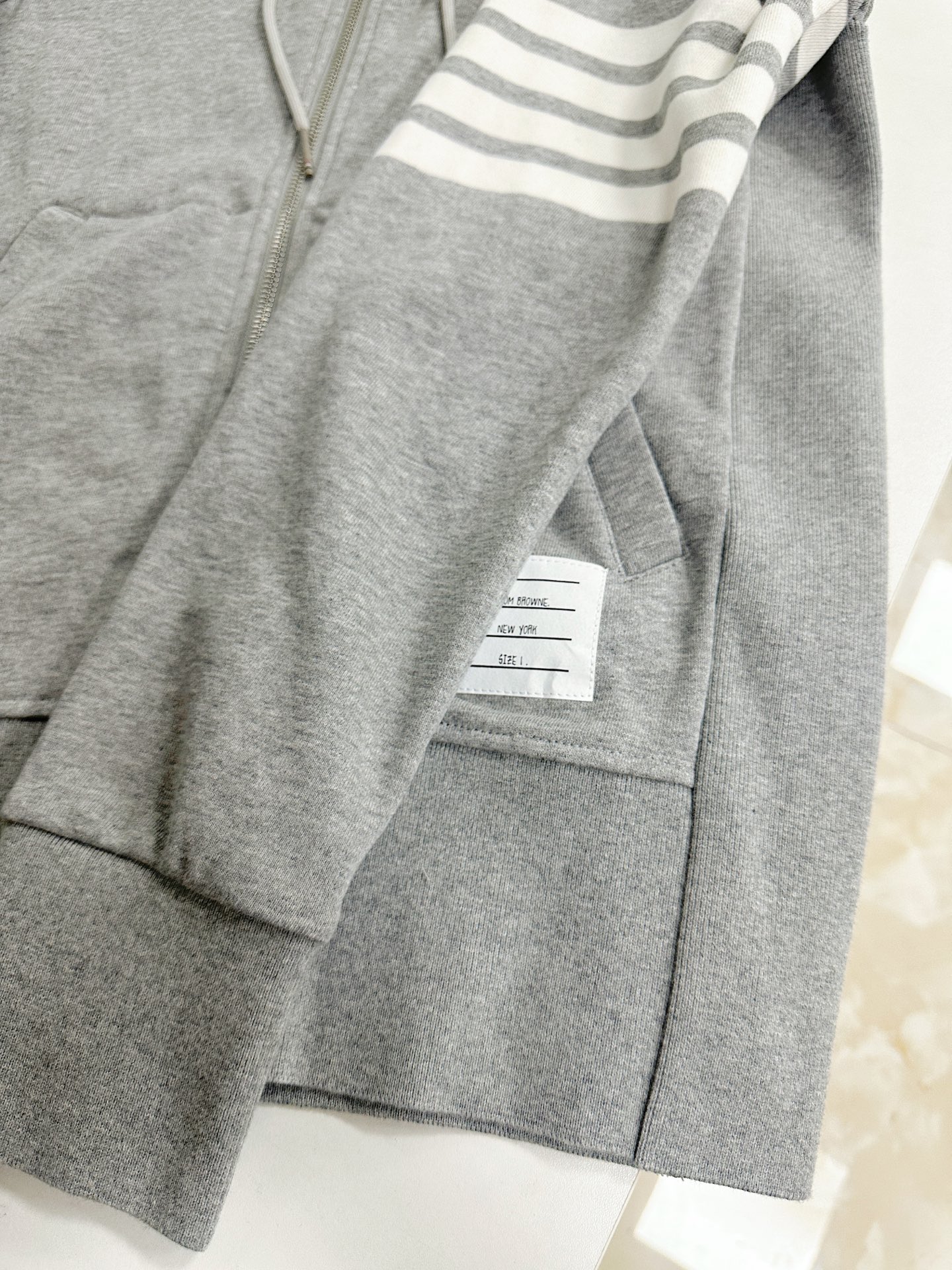 톰브라운 남성 후드 126377 Thom Browne Hoodie 썸네일 이미지