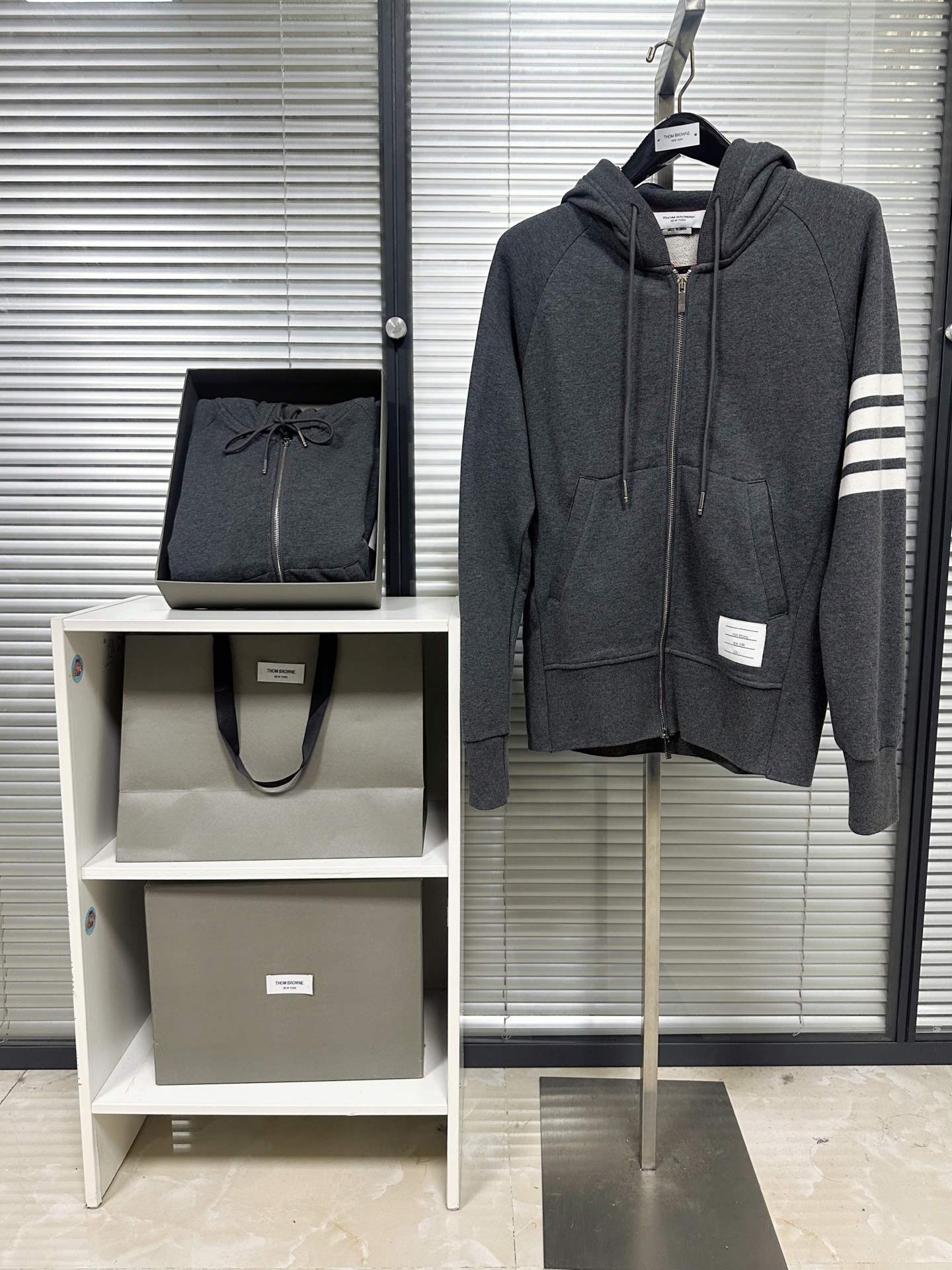 톰브라운 남성 후드 126375 Thom Browne Hoodie 썸네일 이미지