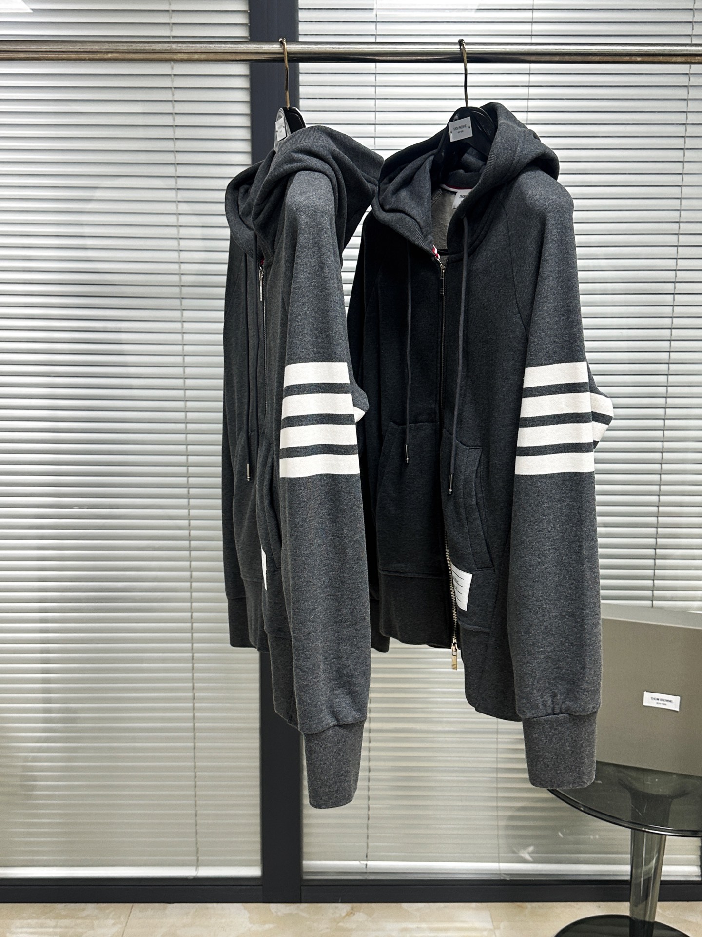 톰브라운 남성 후드 126375 Thom Browne Hoodie 썸네일 이미지