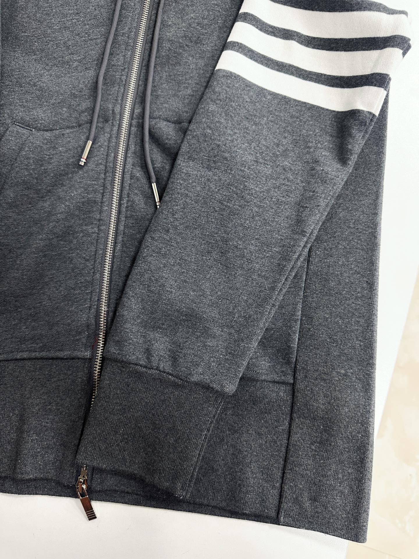 톰브라운 남성 후드 126375 Thom Browne Hoodie 썸네일 이미지