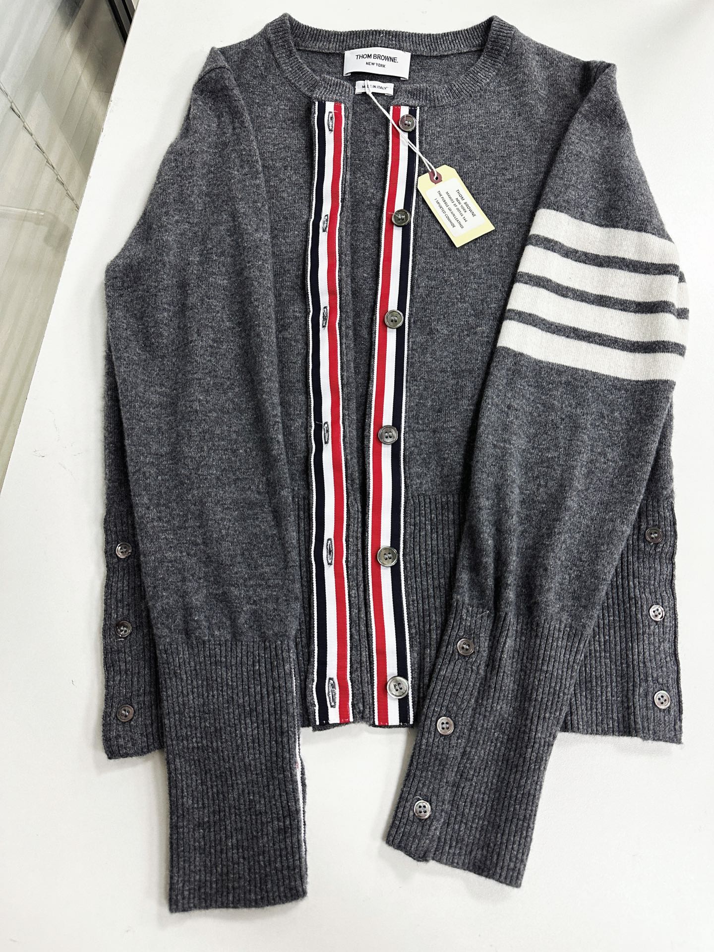 톰브라운 남성 가디건 142956 Thom Browne Cardigan 상세 이미지 5