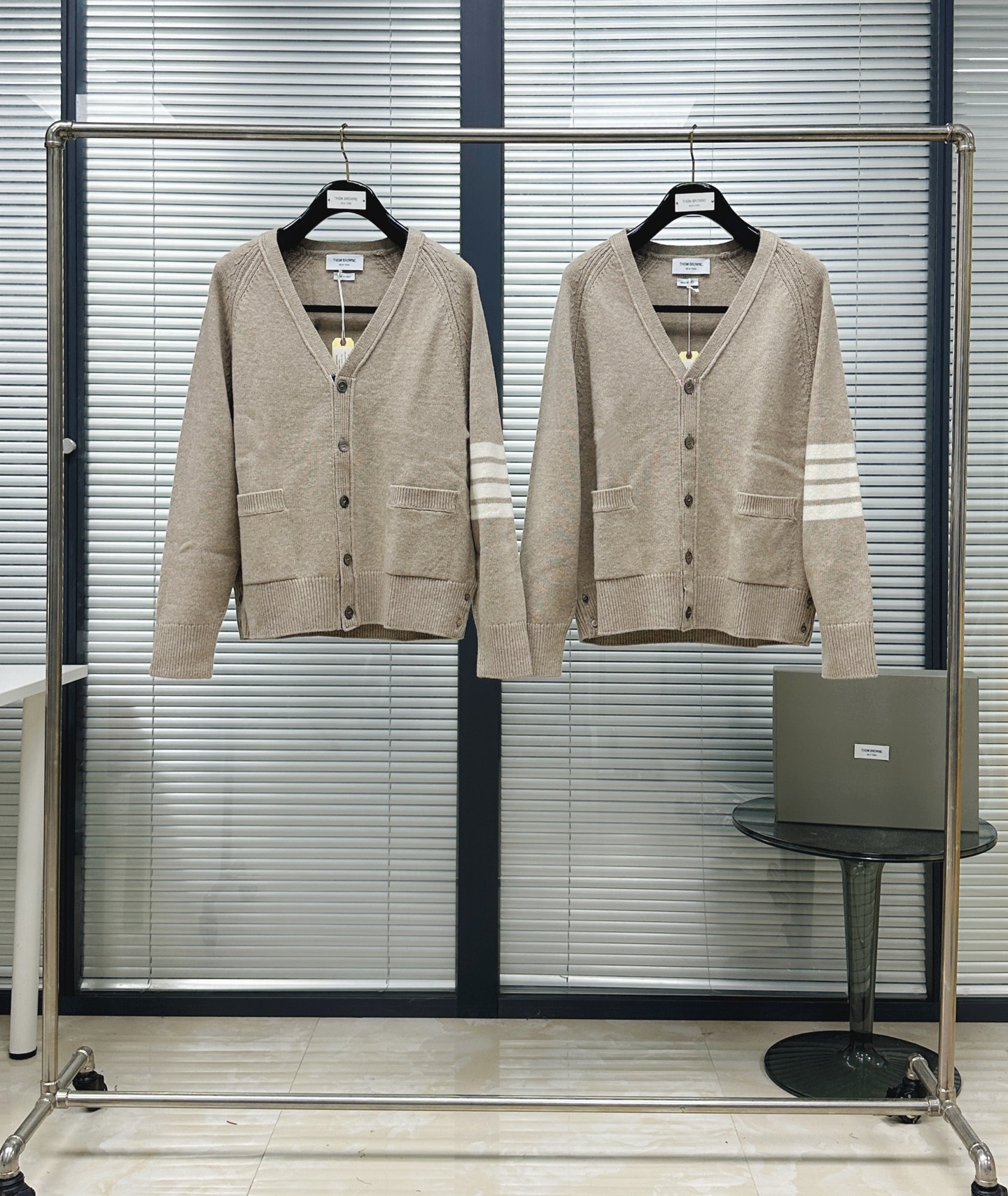 톰브라운 남성 가디건 142852 Thom Browne Cardigan