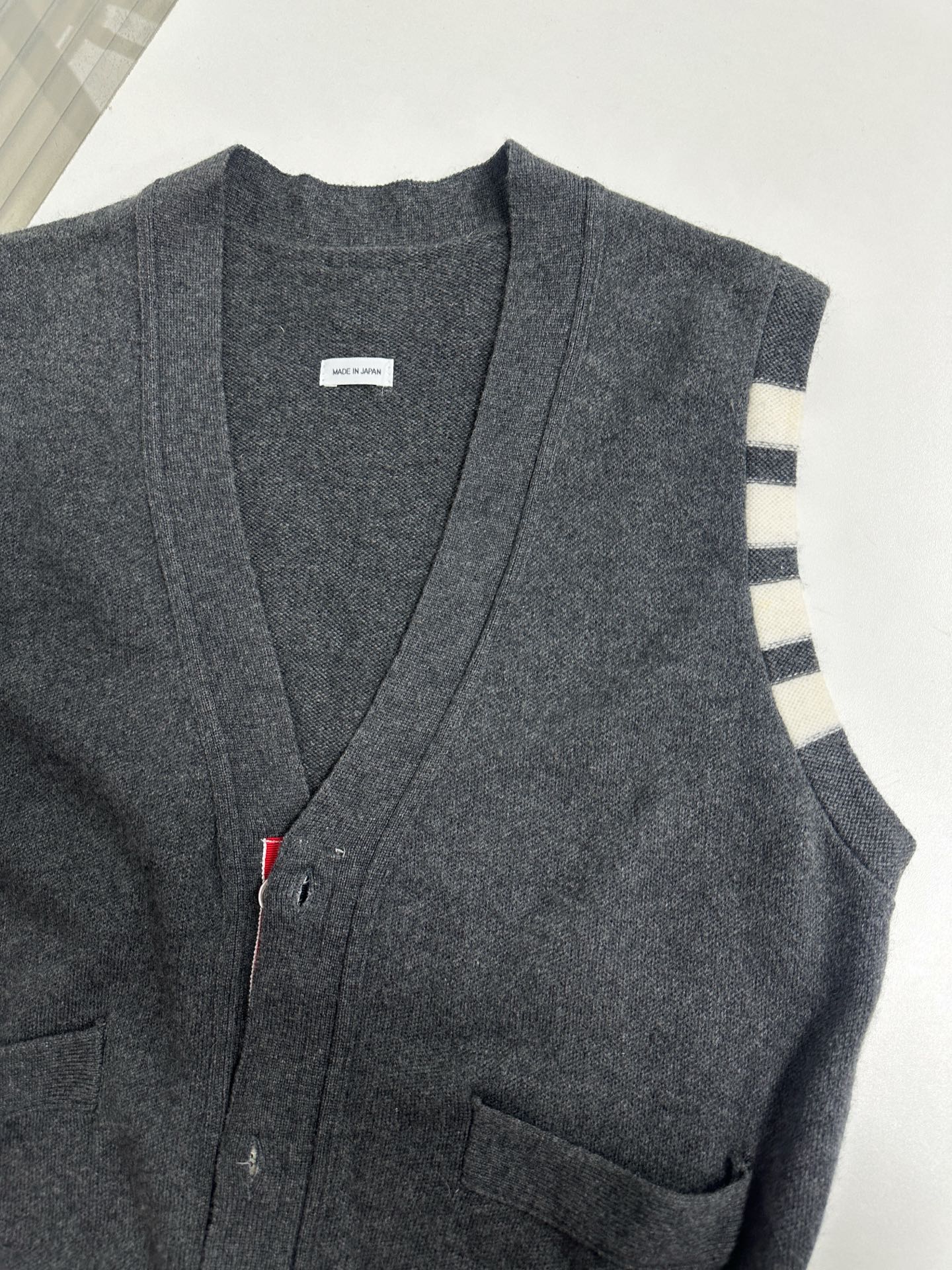 톰브라운 남성 반팔 126383 Thom Browne T Shirt 썸네일 이미지