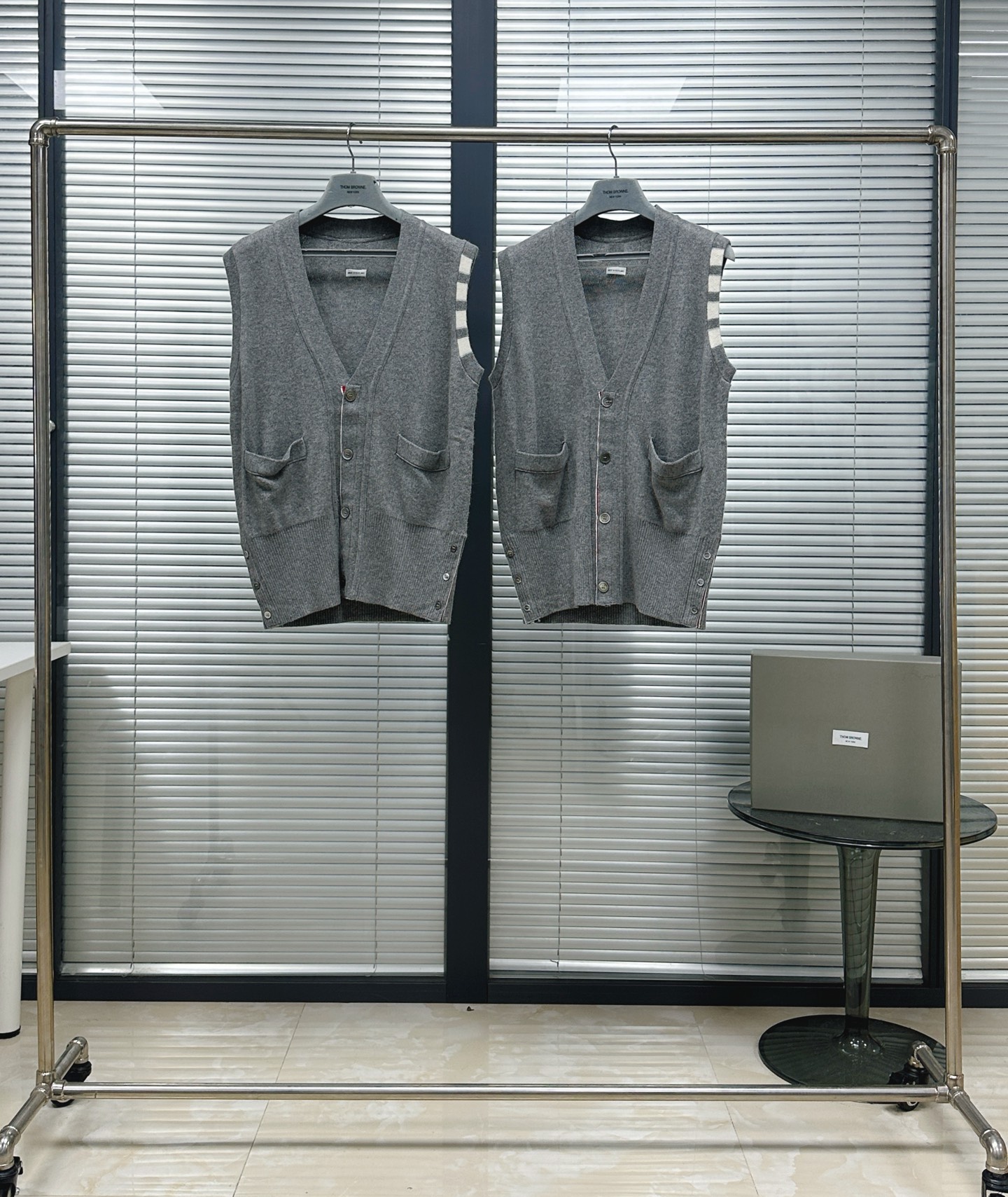 톰브라운 남성 반팔 126381 Thom Browne T Shirt