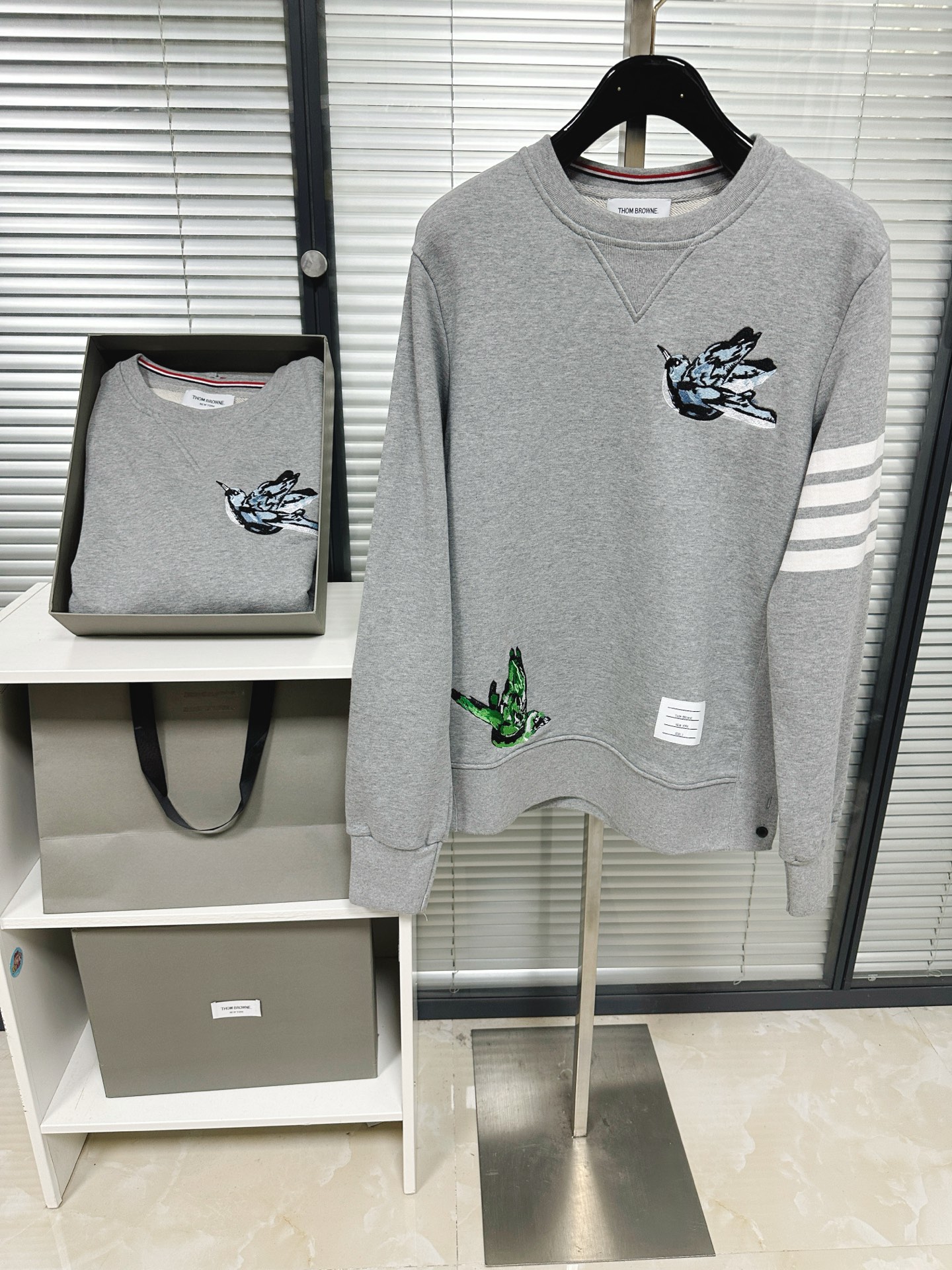 톰브라운 남성 긴팔 126270 Thom Browne Long Sleeve 썸네일 이미지