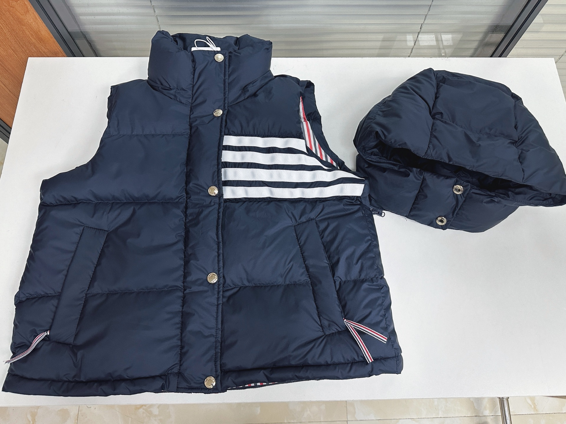 톰브라운 여성 패딩 143021 Thom Browne Padding 상세 이미지 8