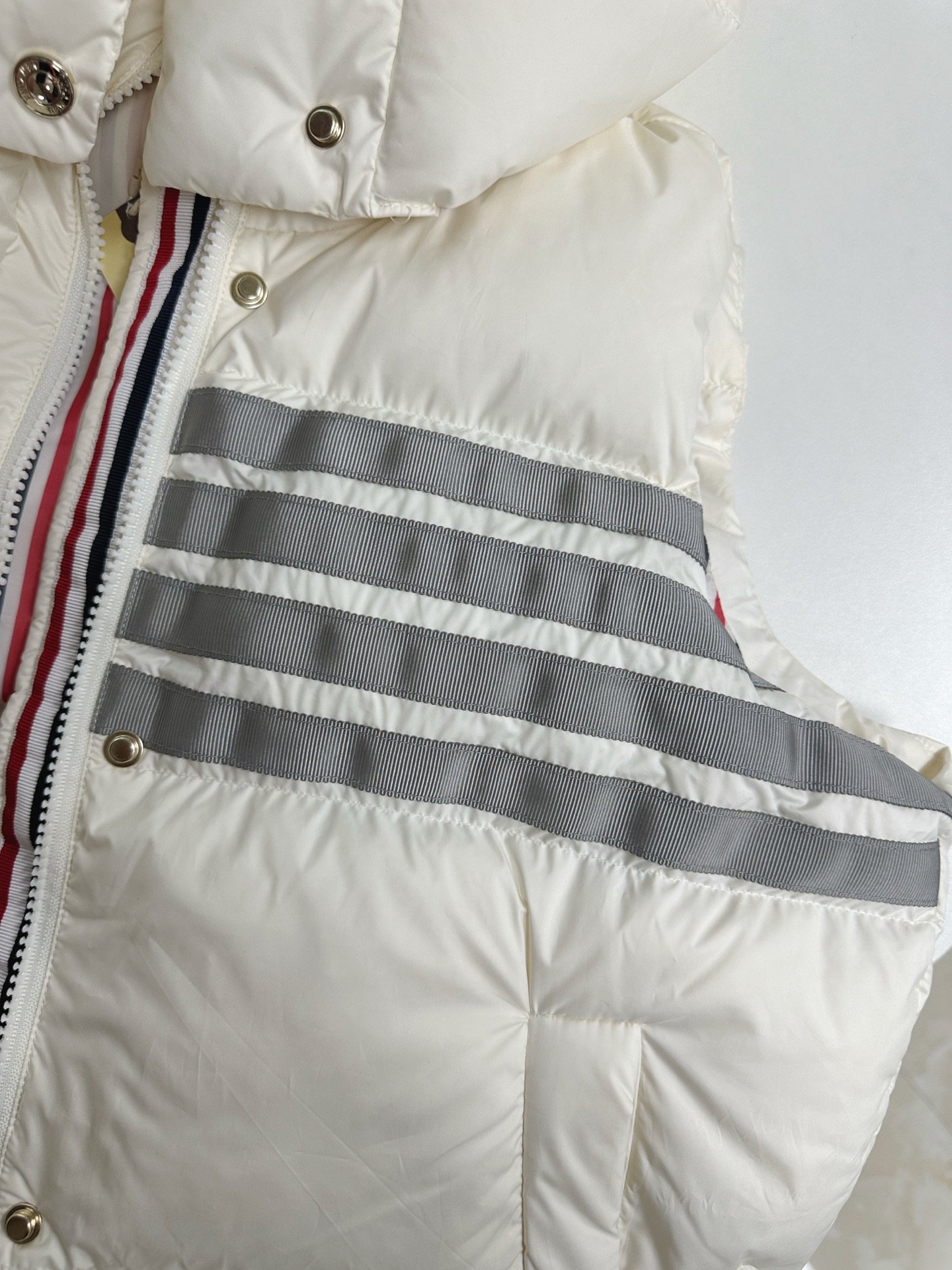 톰브라운 여성 패딩 143020 Thom Browne Padding 상세 이미지 7