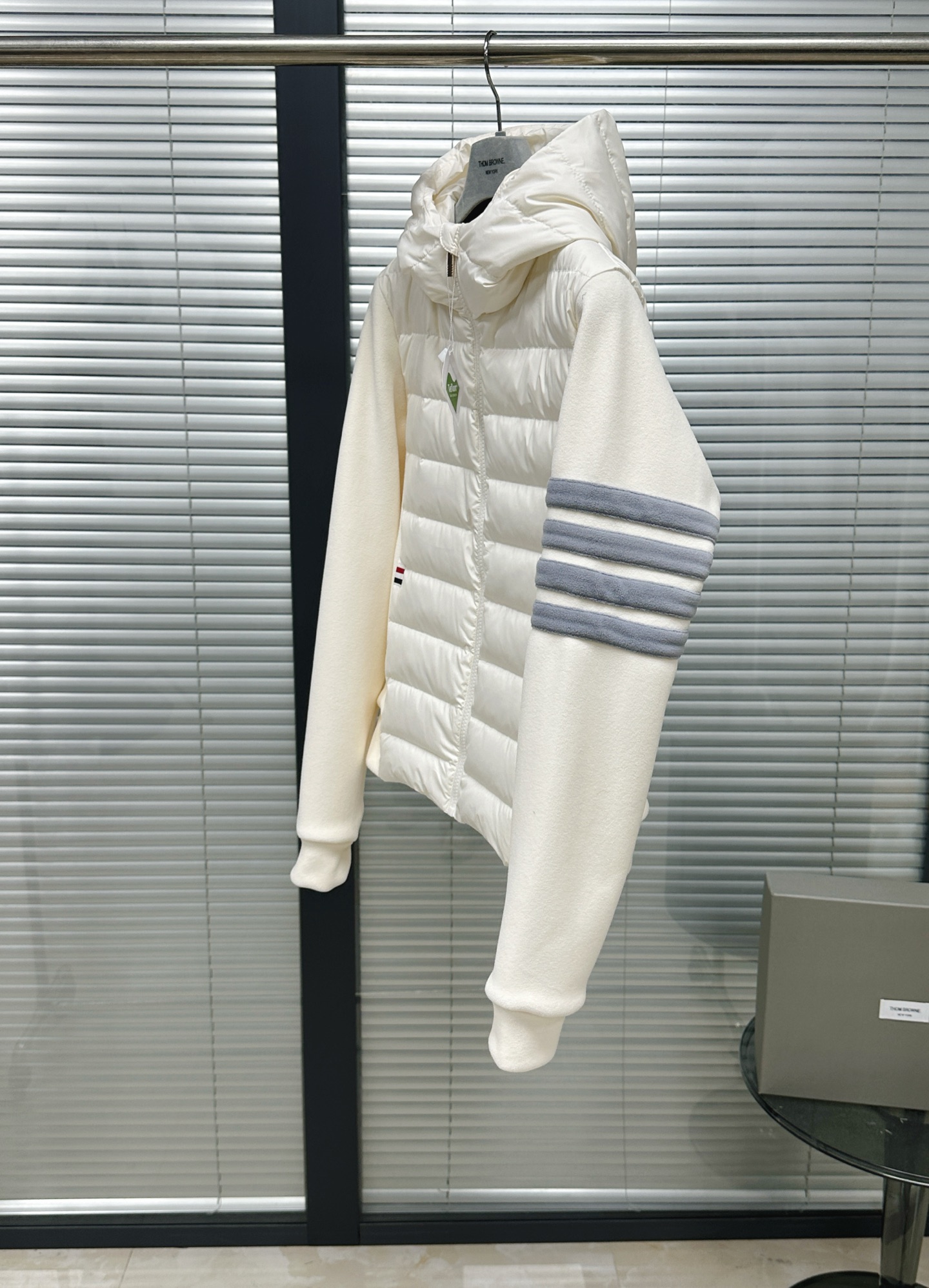 톰브라운 여성 패딩 143030 Thom Browne Padding 상세 이미지 3