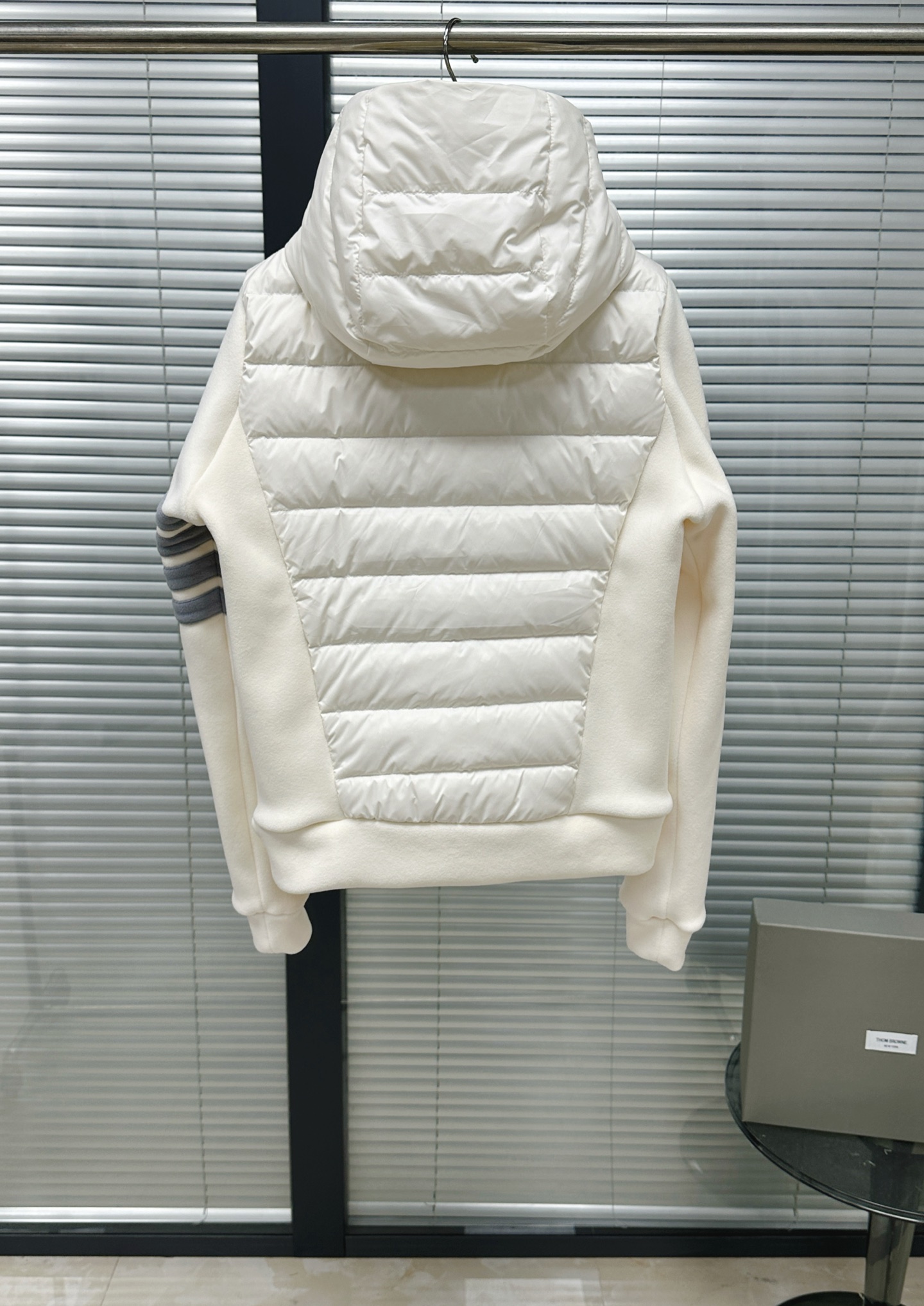 톰브라운 여성 패딩 143030 Thom Browne Padding 상세 이미지 2