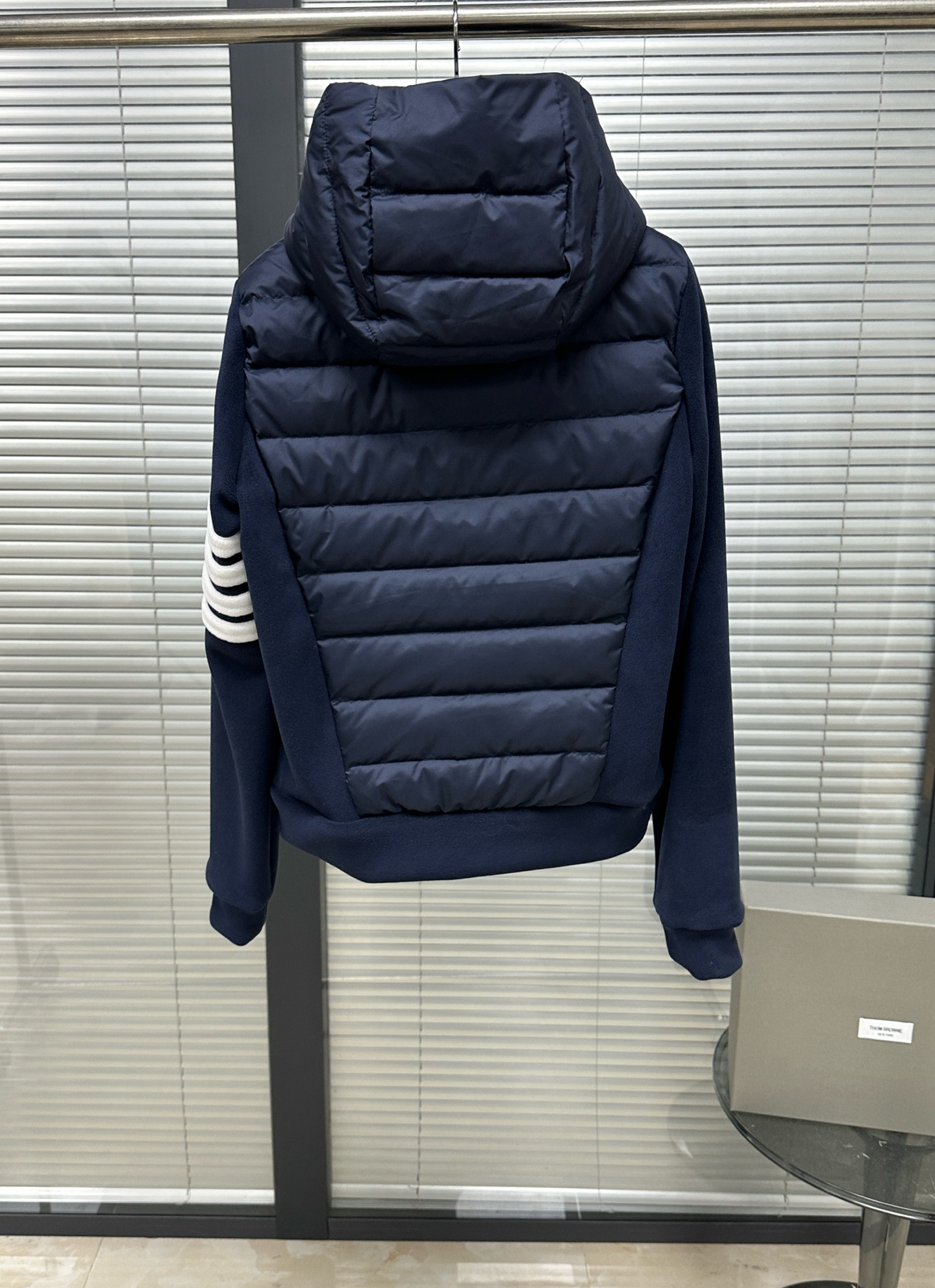 톰브라운 여성 패딩 143029 Thom Browne Padding 상세 이미지 2