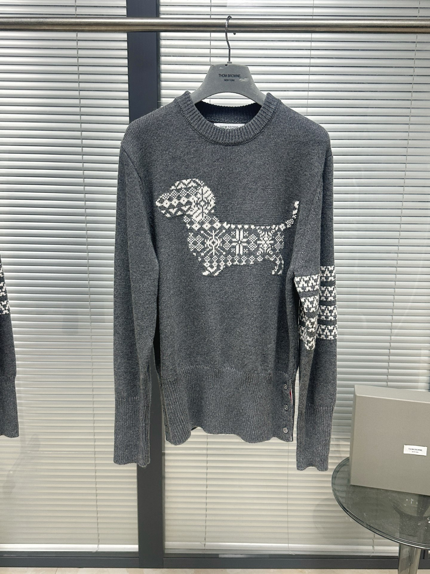 톰브라운 남성 니트 143004 Thom Browne Knit 상세 이미지 2