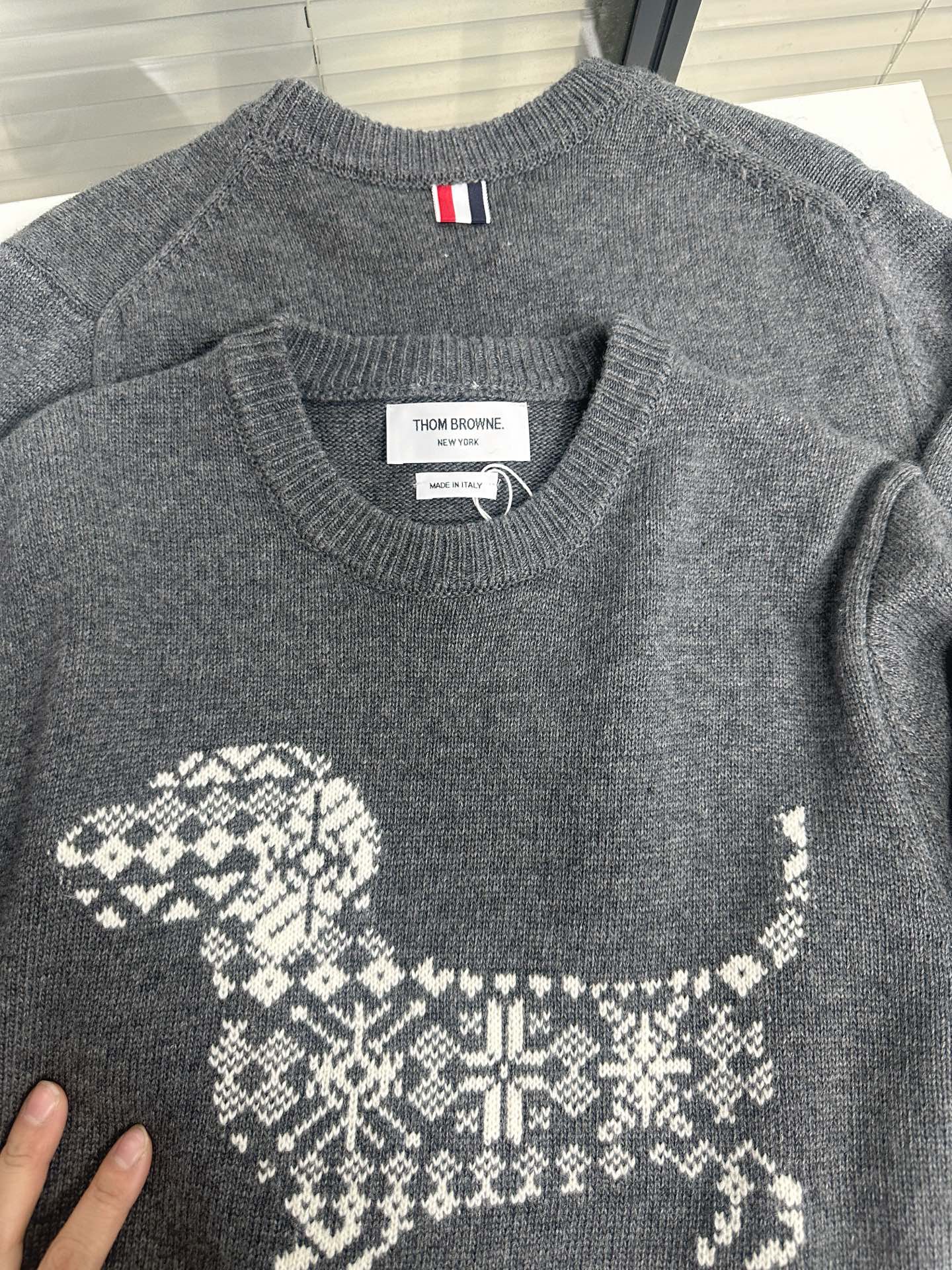 톰브라운 남성 니트 143004 Thom Browne Knit 상세 이미지 8