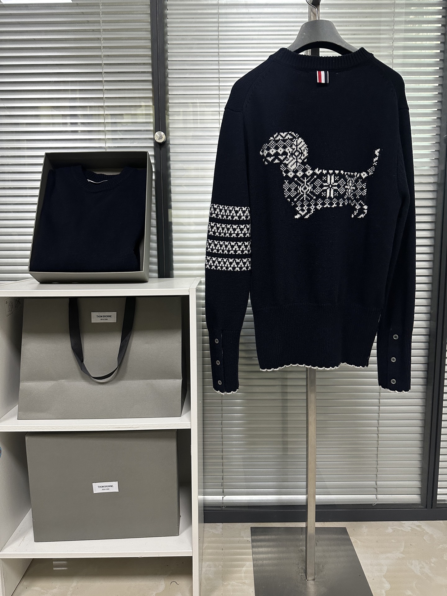 톰브라운 남성 니트 143003 Thom Browne Knit 상세 이미지 12
