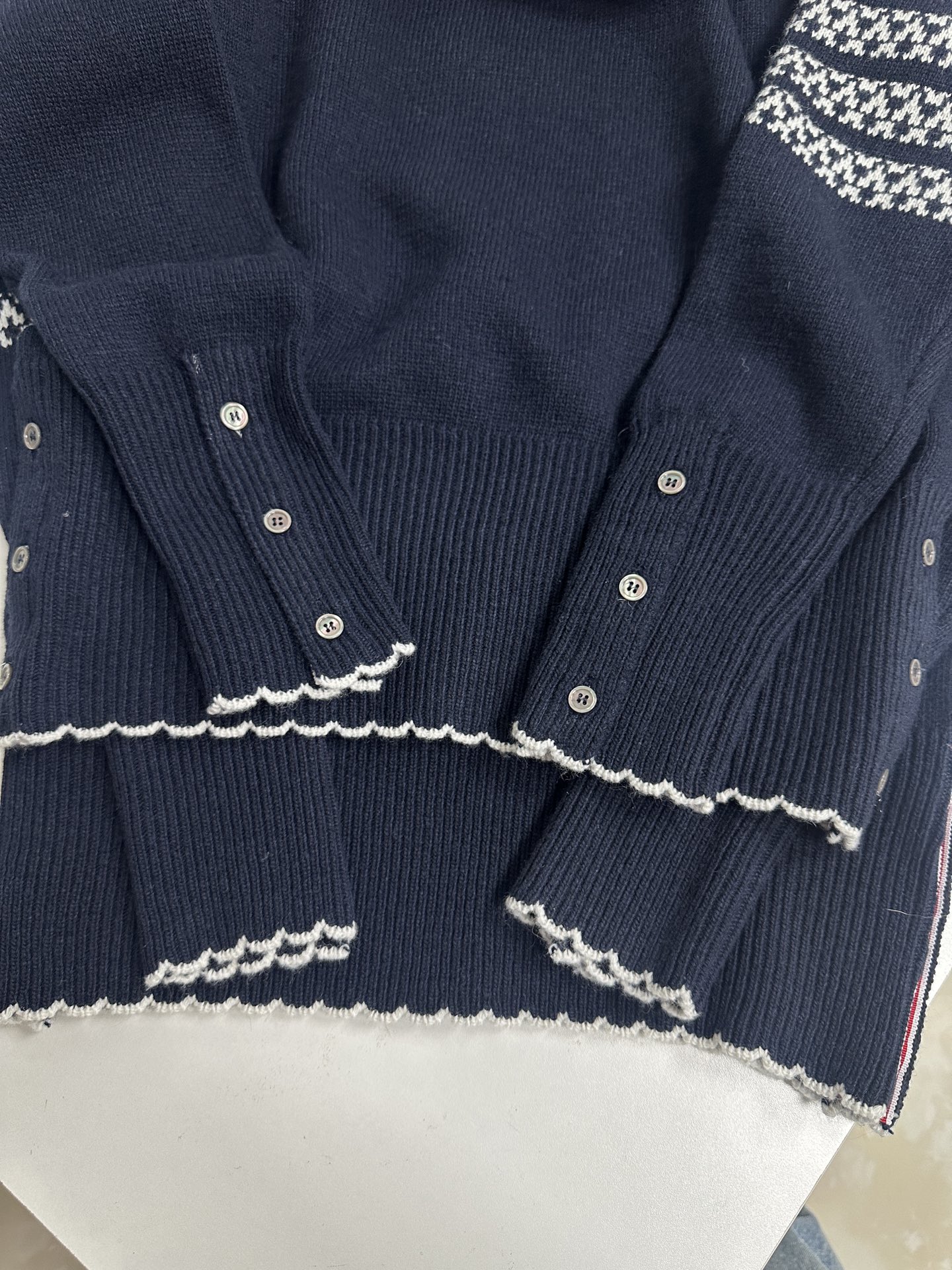 톰브라운 남성 니트 143003 Thom Browne Knit 상세 이미지 9