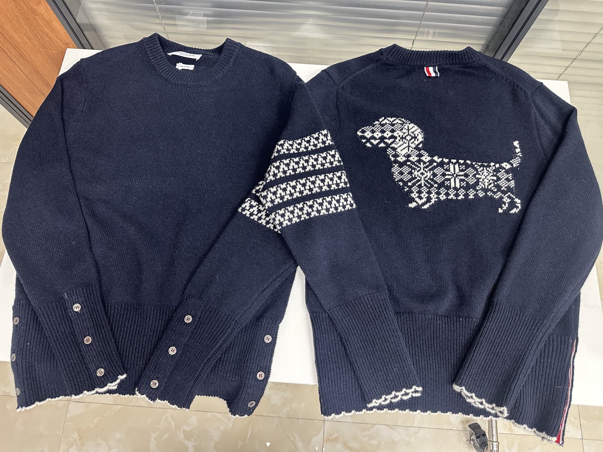 톰브라운 남성 니트 143003 Thom Browne Knit 상세 이미지 5