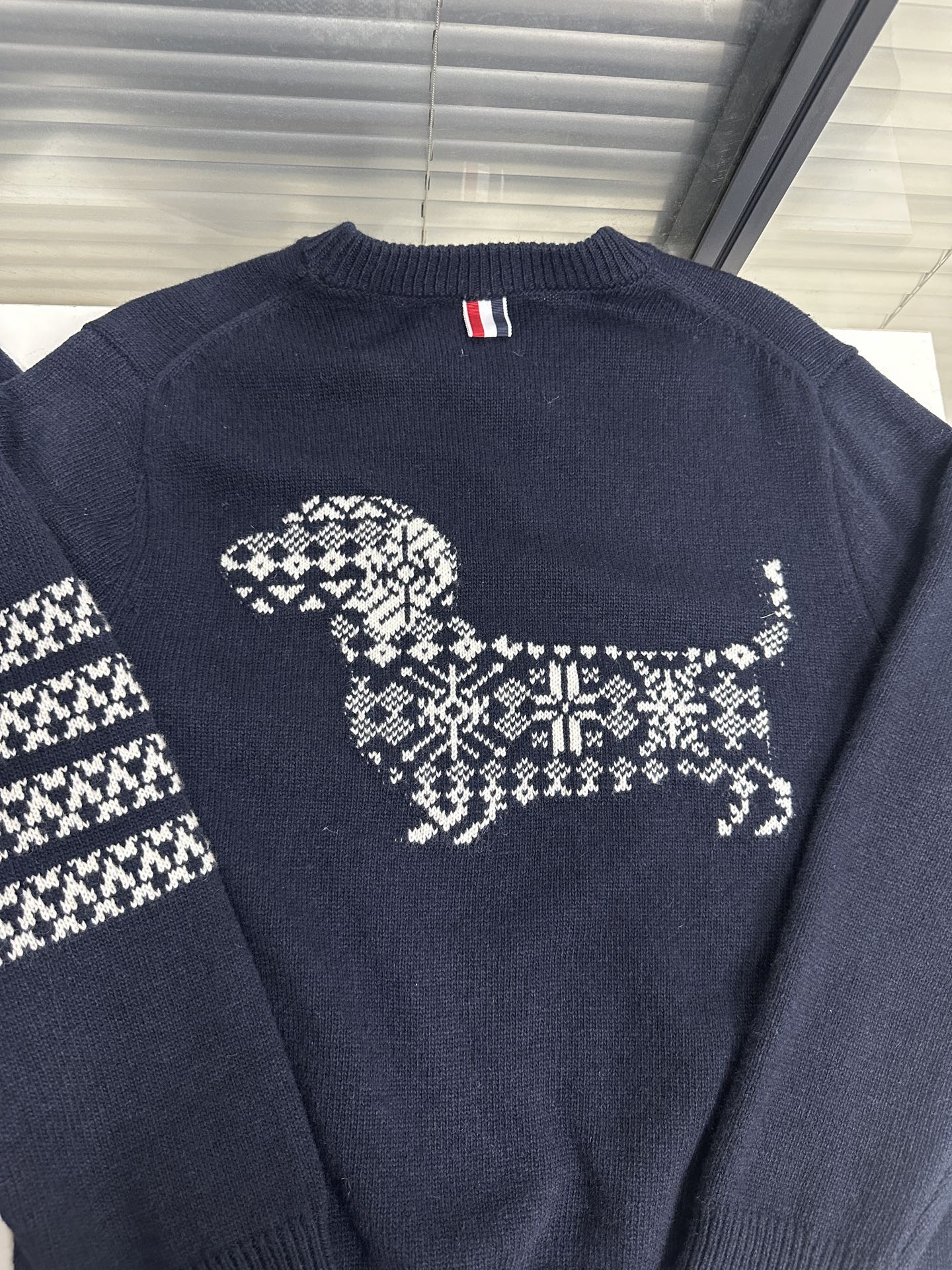 톰브라운 남성 니트 143003 Thom Browne Knit 상세 이미지 6