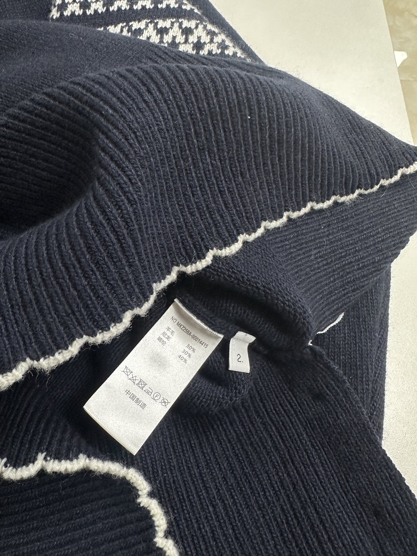 톰브라운 남성 니트 143003 Thom Browne Knit 상세 이미지 11