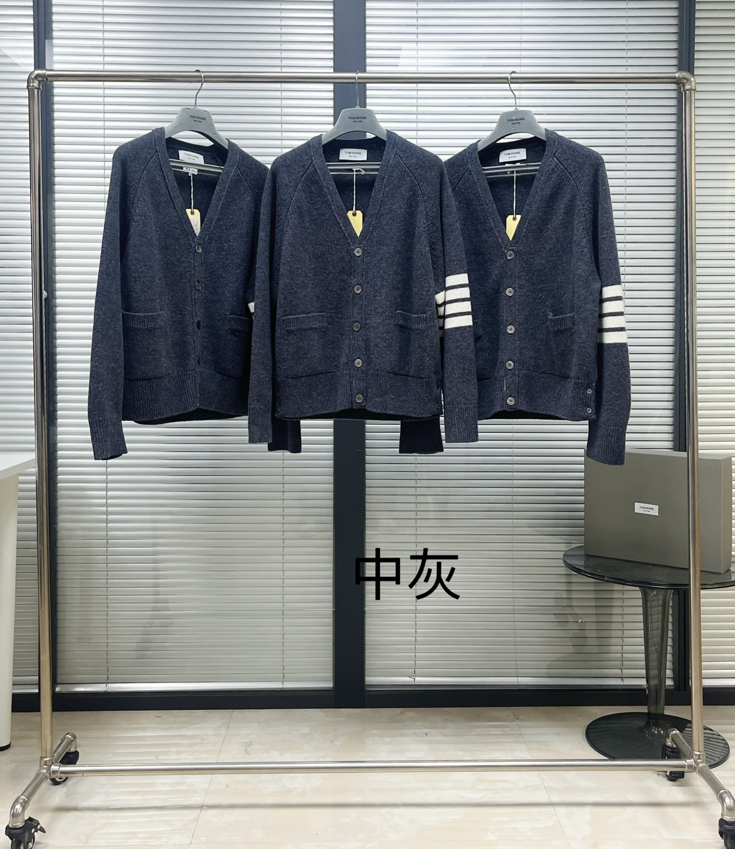 톰브라운 남성 가디건 142853 Thom Browne Cardigan