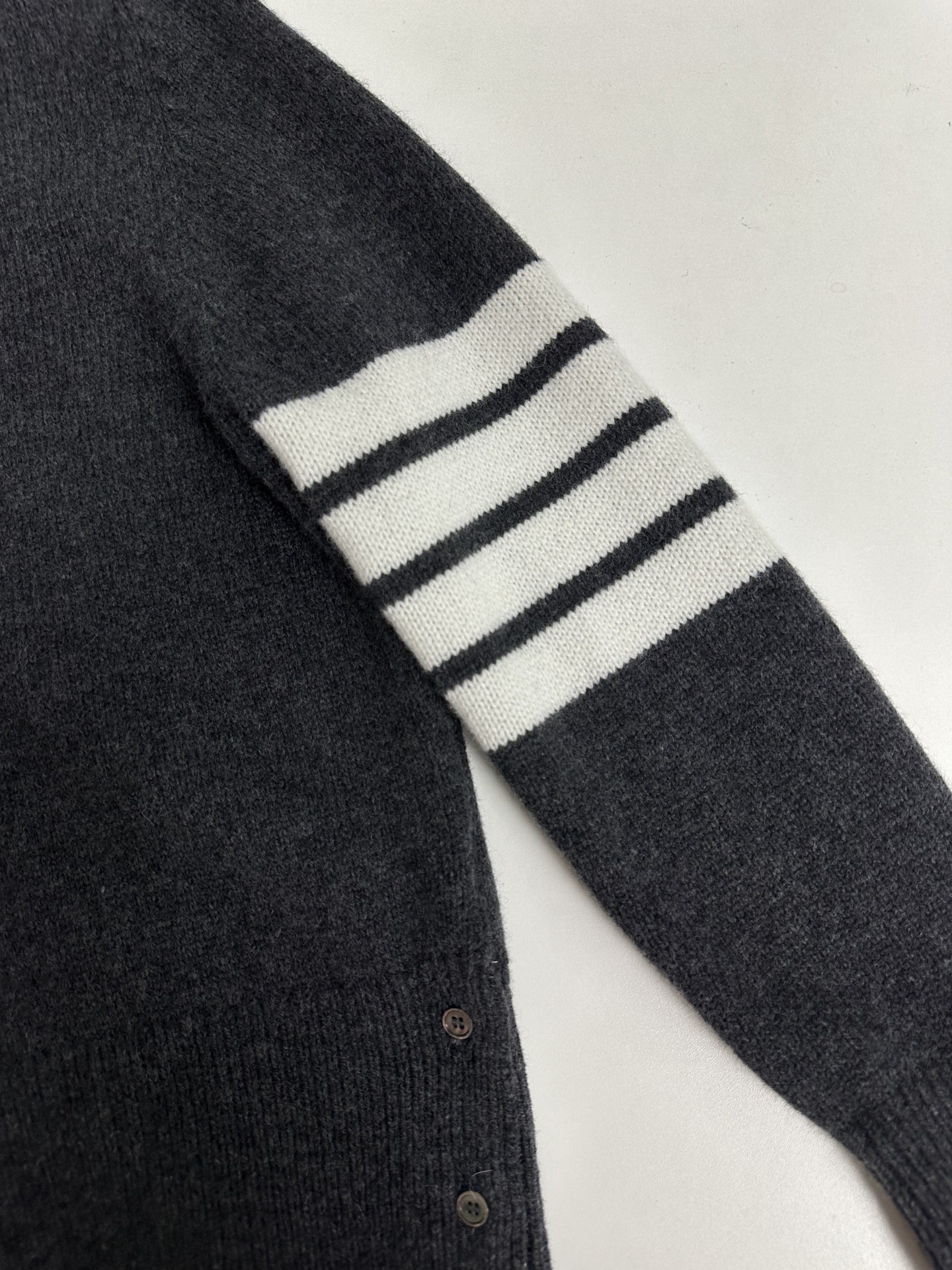 톰브라운 여성 니트 142989 Thom Browne Knit 상세 이미지 9