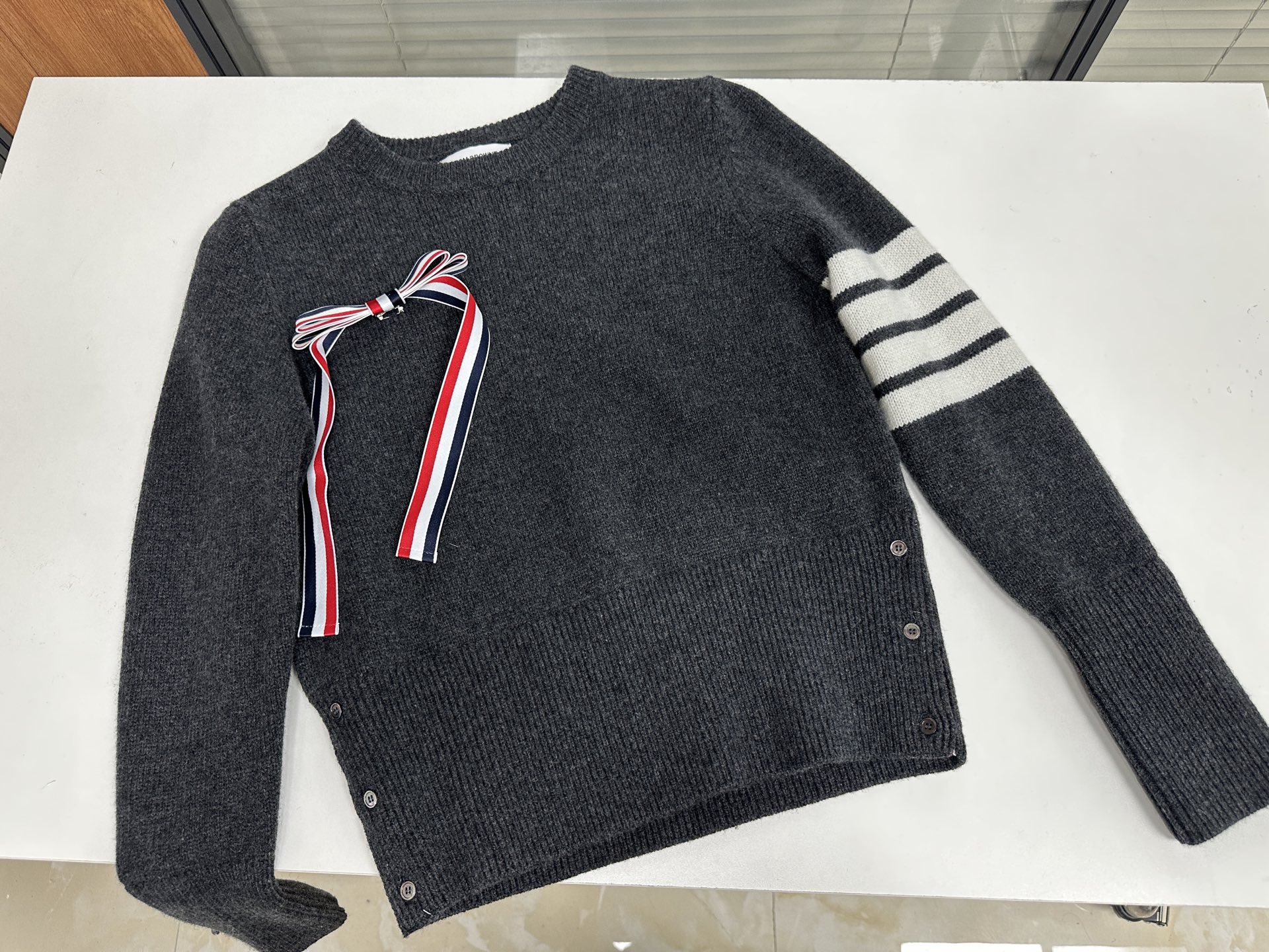 톰브라운 여성 니트 142989 Thom Browne Knit 상세 이미지 7