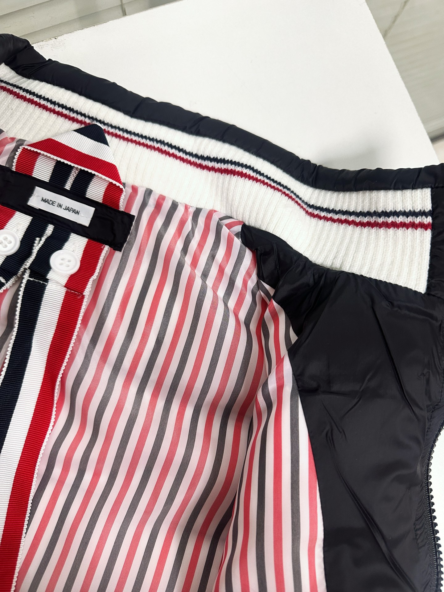 톰브라운 남성 패딩 143009 Thom Browne Padding 상세 이미지 9