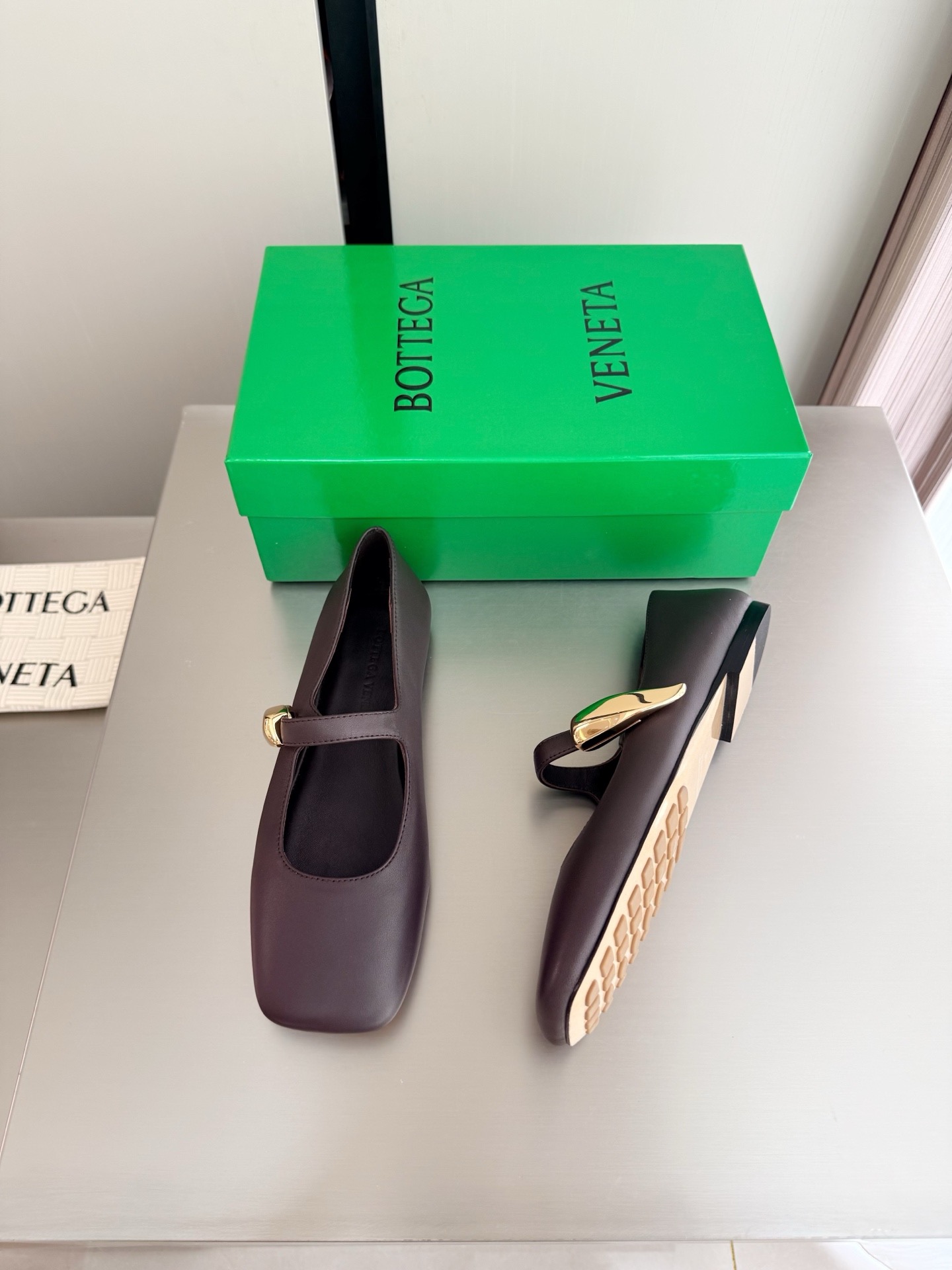 Женские лоферы классические из натуральной кожи Bottega Veneta