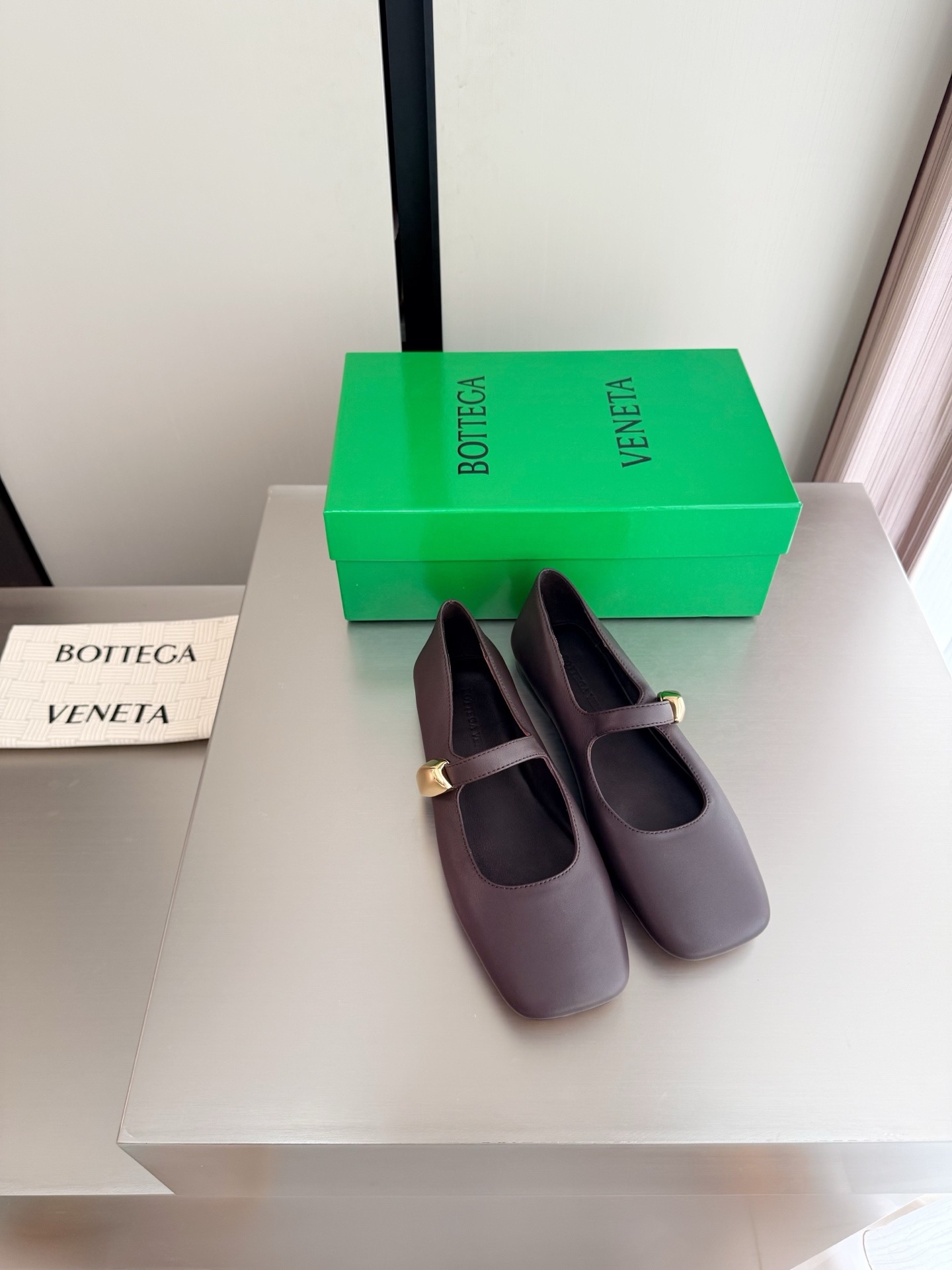Женские лоферы классические из натуральной кожи Bottega Veneta