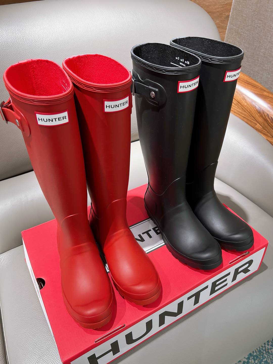“Bobley Factory: Hunter’s 2024 Rain Boots with British Royal Style Since 1856” - 图片 8
