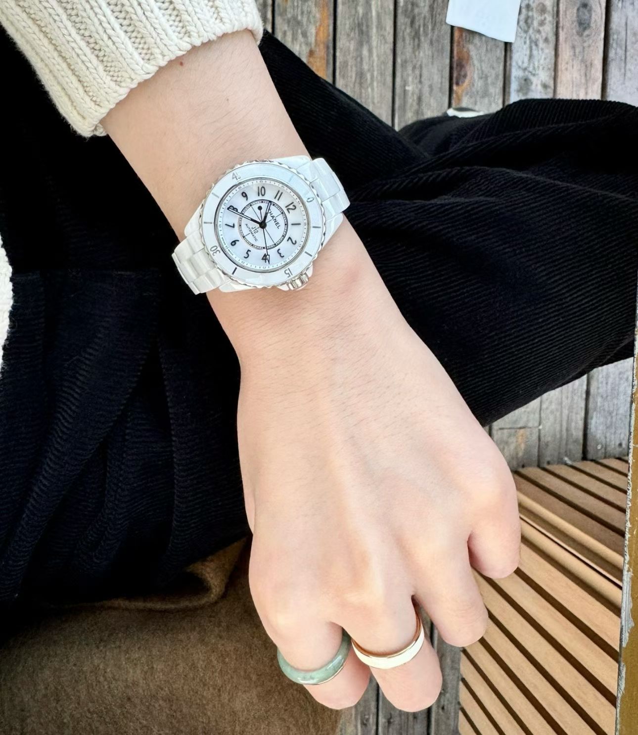 _dl49sTvwRp0SLLFYHskkb_mren8U7M6wJgckvxw