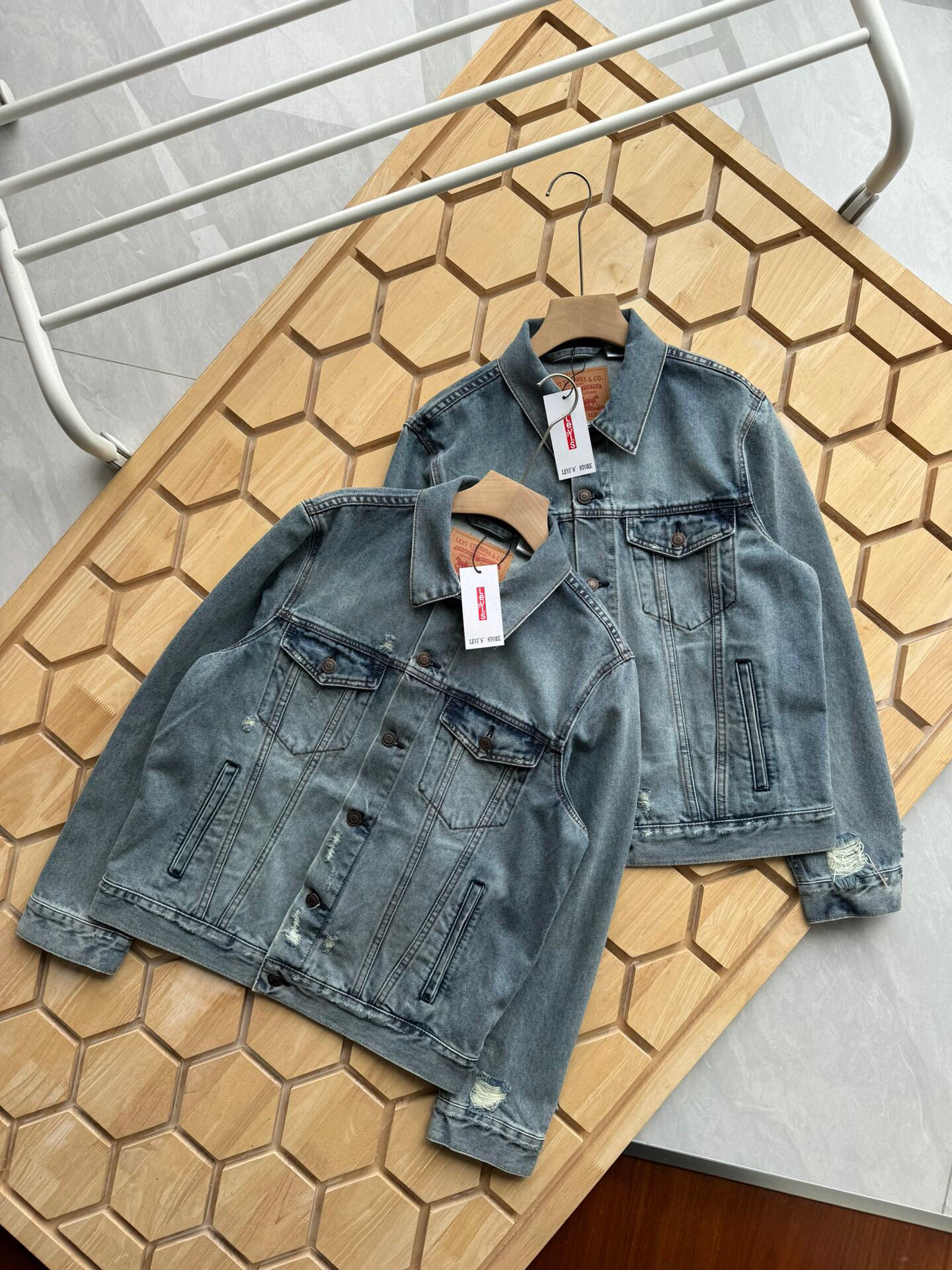 _d9k9sy_wr3jKKwFJ5qEnEE3V29VTKxNEGVCAslA