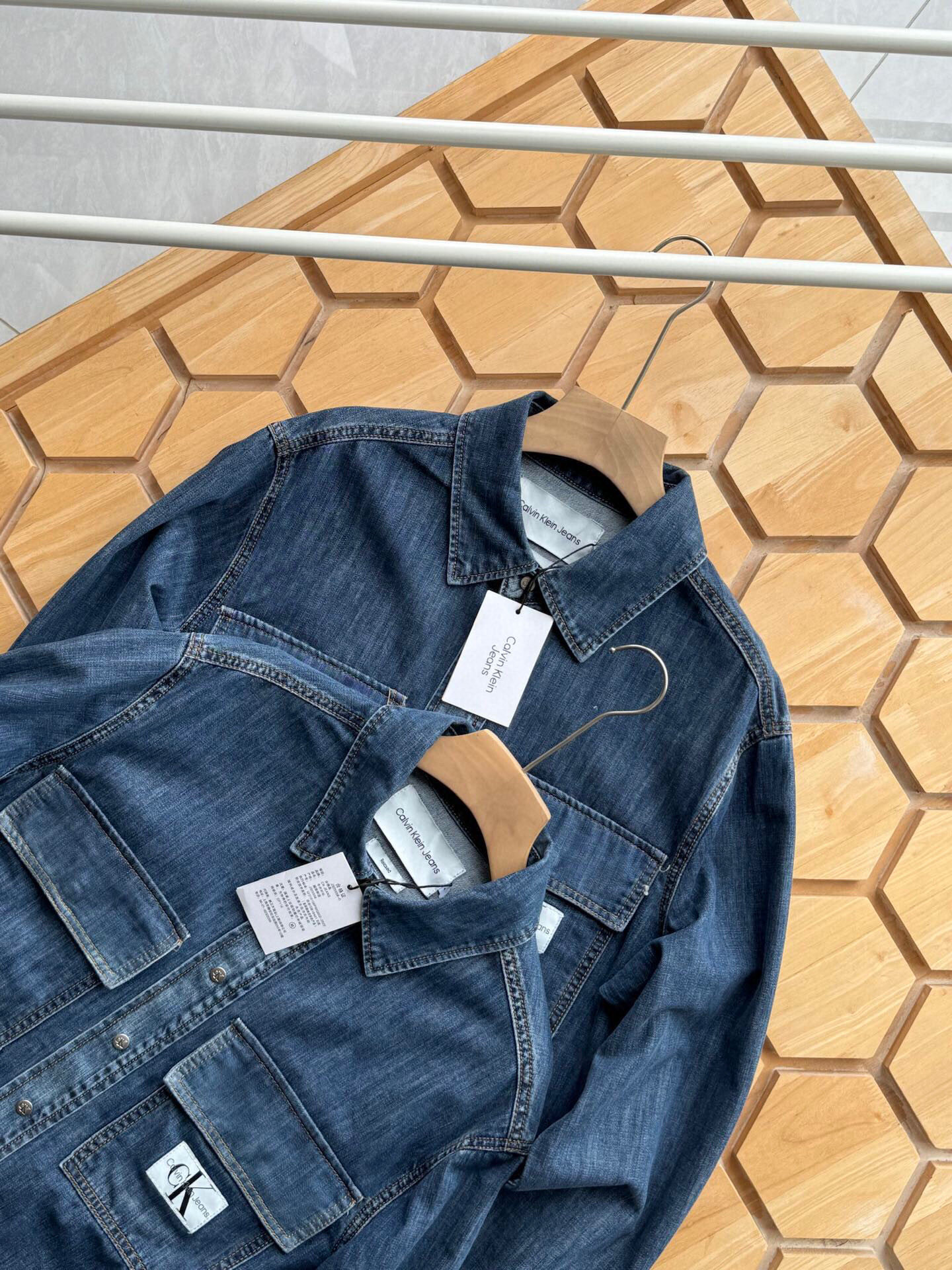 Alternative view of Jacket 04391